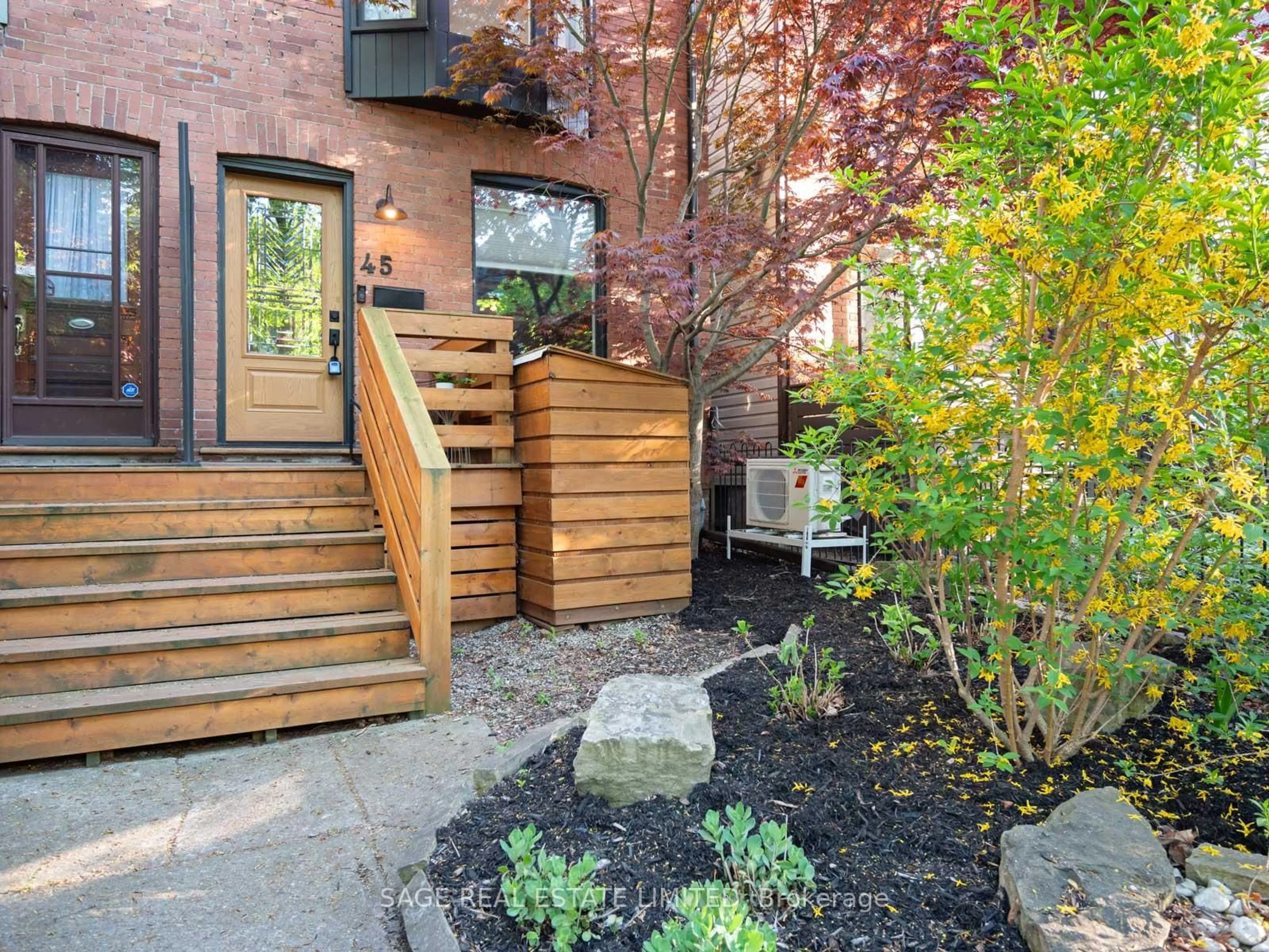 Unknown for 45 Badgerow Ave, Toronto Ontario M4M 1V5