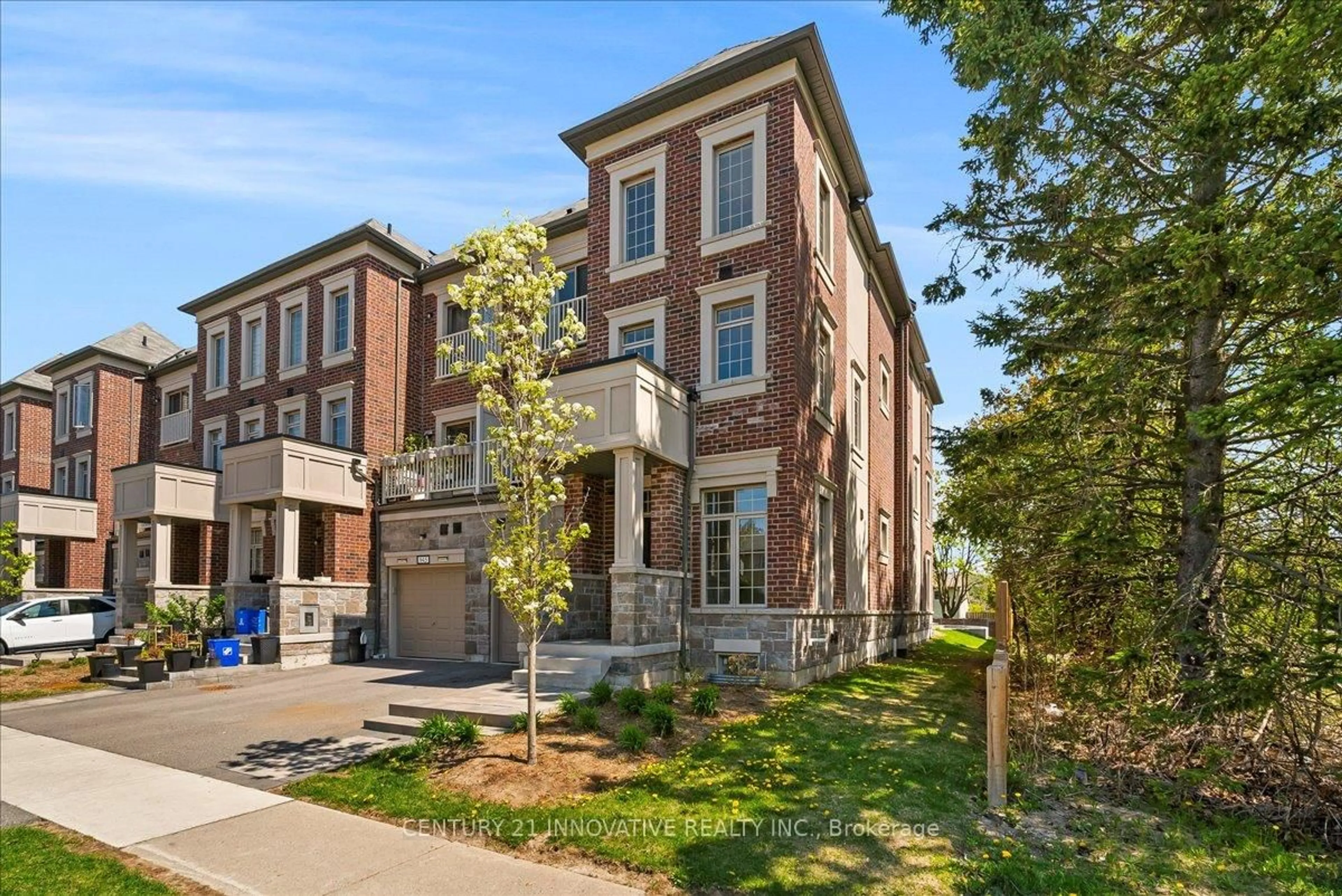 Home with brick exterior material, street for 947 Finley Ave, Ajax Ontario L1S 3V5