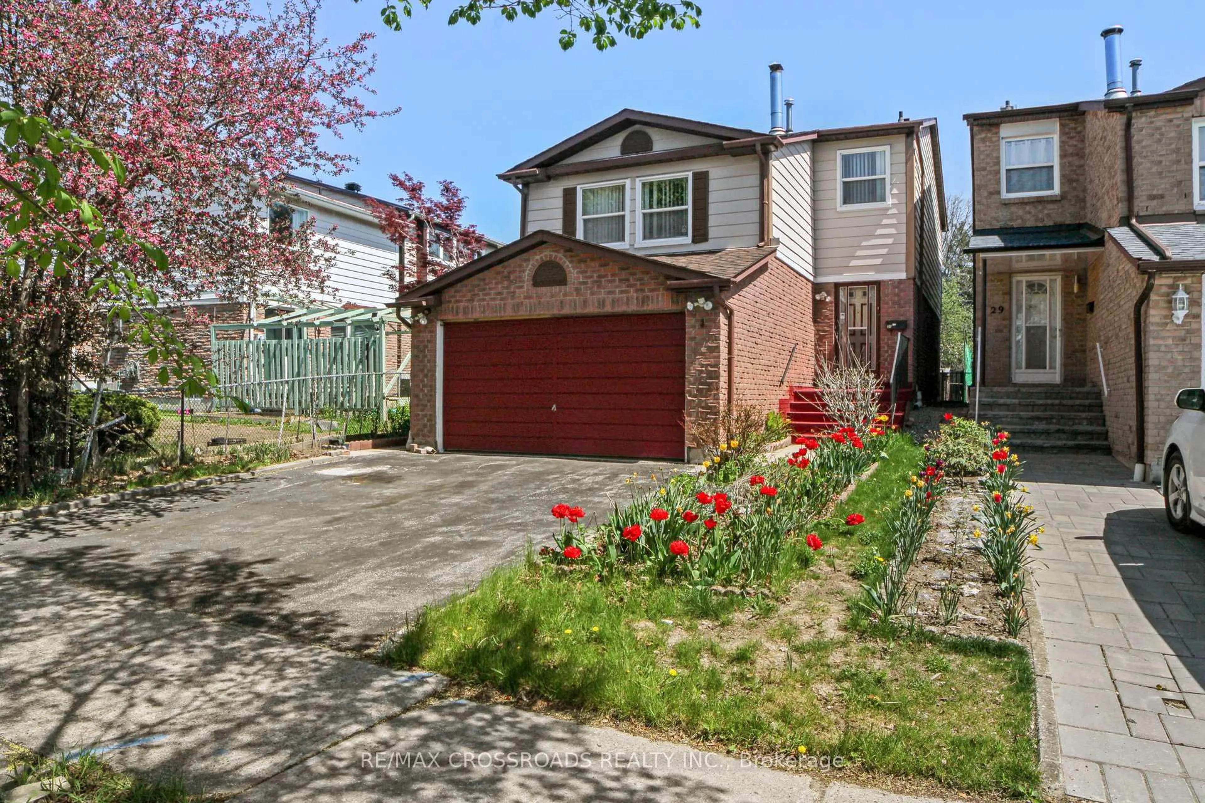 Unknown for 31 Tambrook Dr, Toronto Ontario M1W 3L8