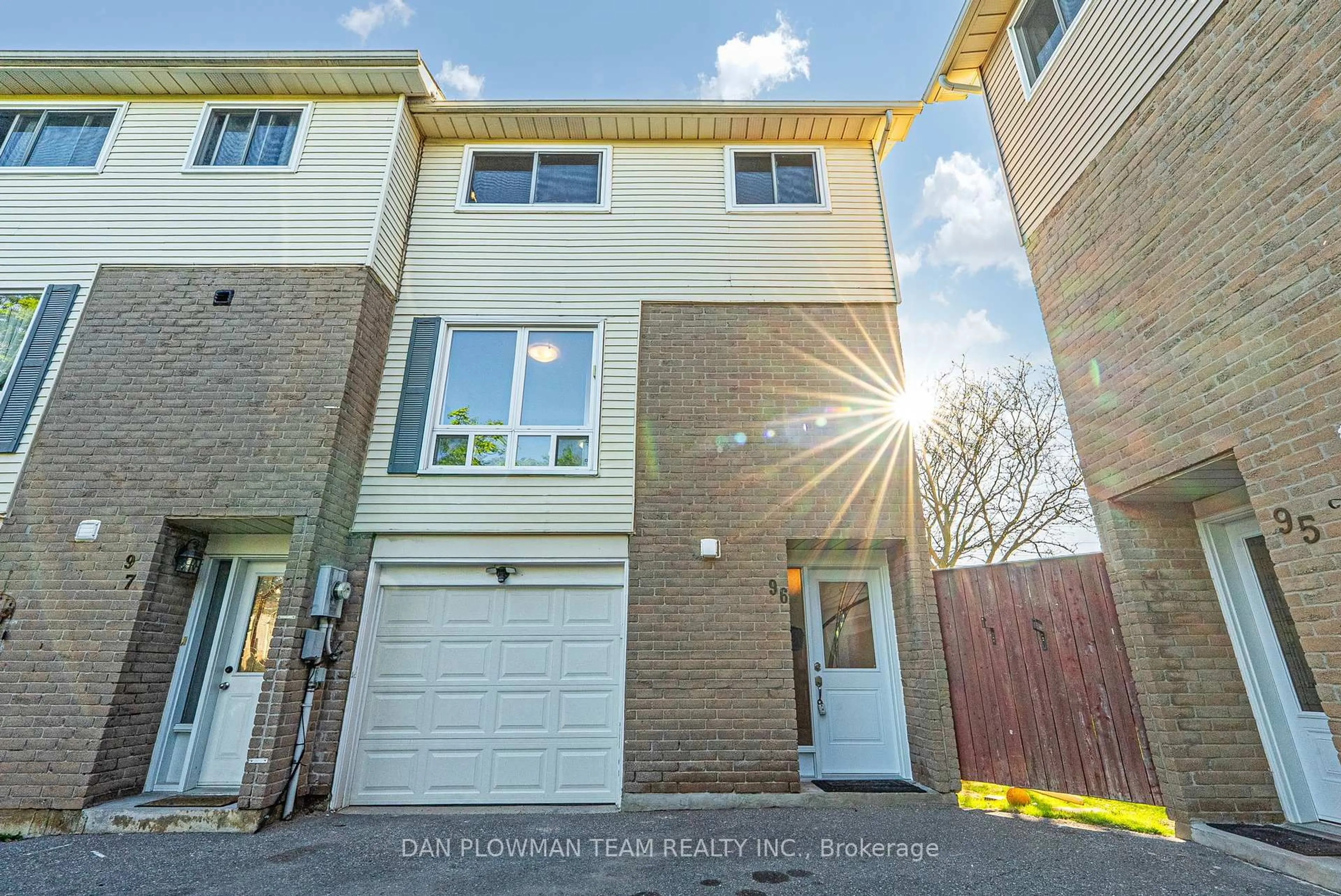 Home with brick exterior material, street for 1133 Ritson Rd #96, Oshawa Ontario L1G 7T3