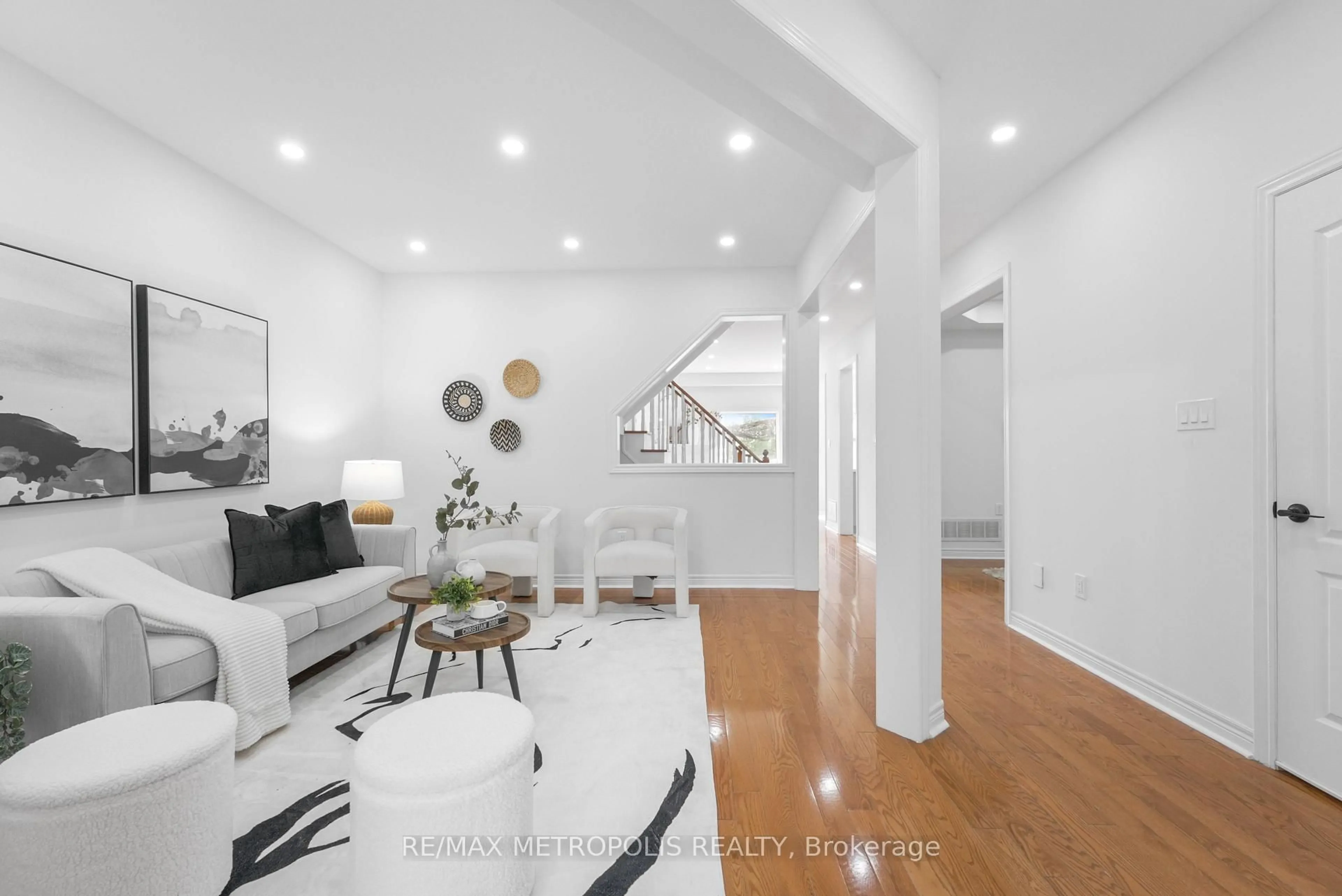 Living room with furniture, unknown for 93 Cindy Nicholas Dr, Toronto Ontario M1E 5K9
