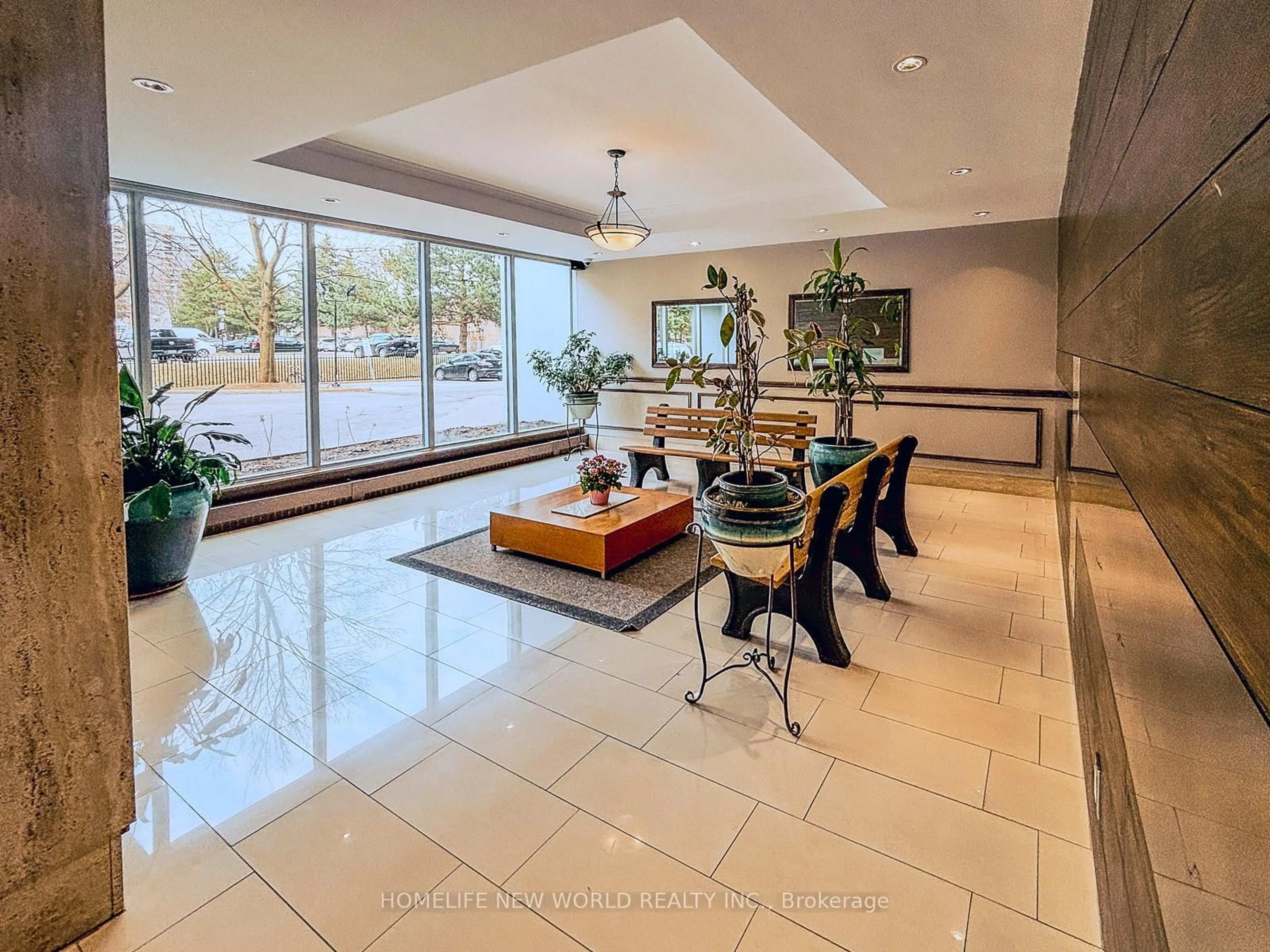 Indoor foyer for 1250 Bridletowne Circ #1509, Toronto Ontario M1W 2V1