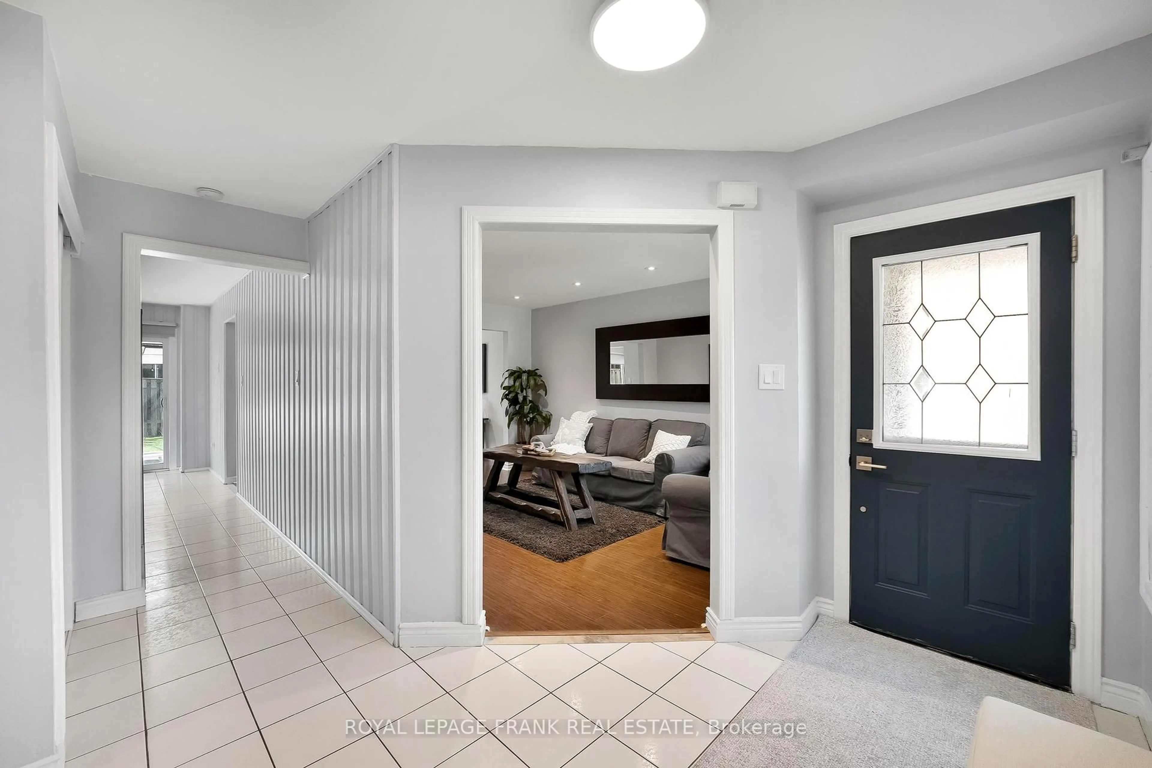 Indoor entryway for 110 Tipton Cres, Ajax Ontario L1T 2K8