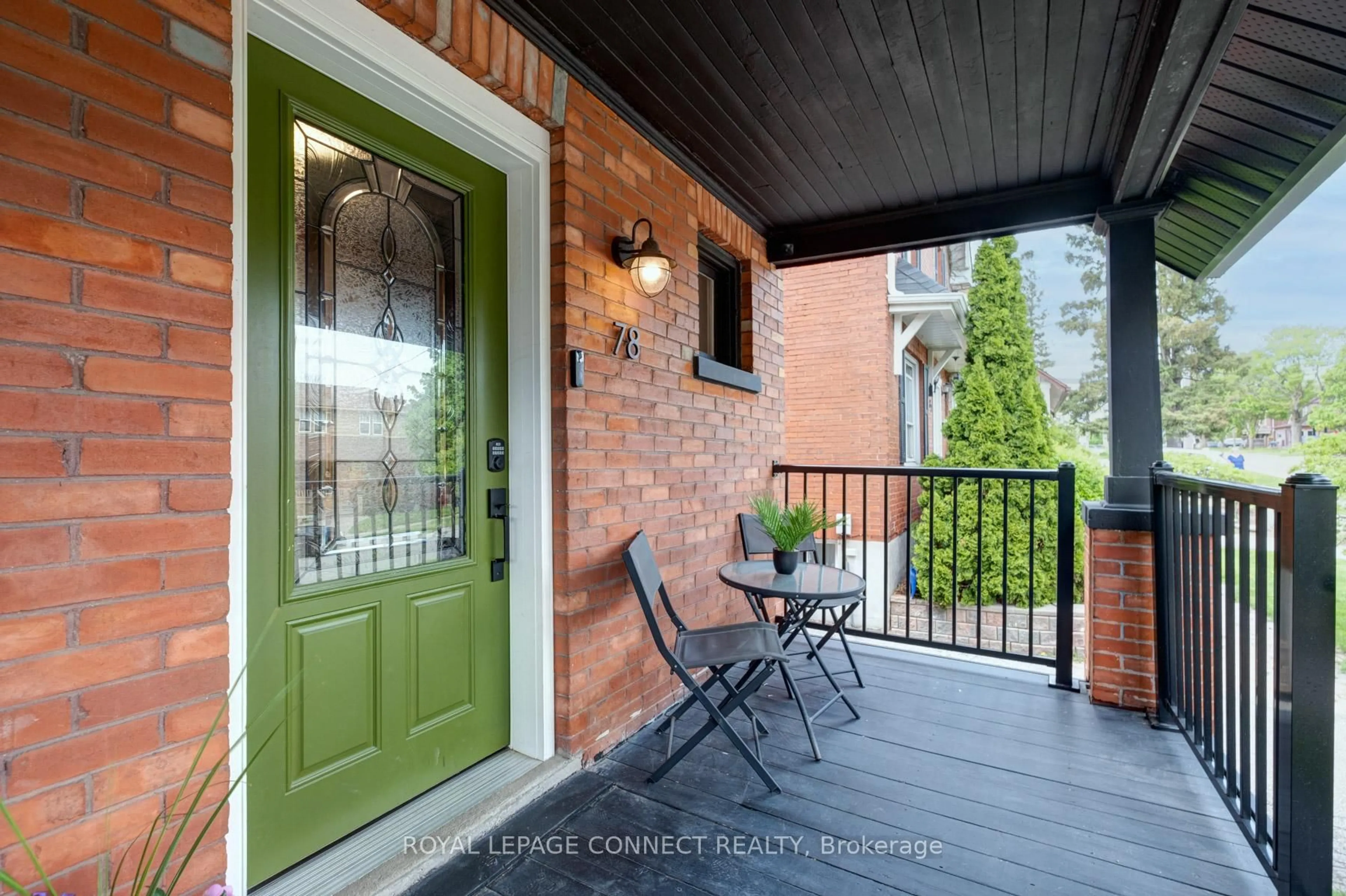 Patio, street for 78 Oshawa Blvd, Oshawa Ontario L1G 5S3