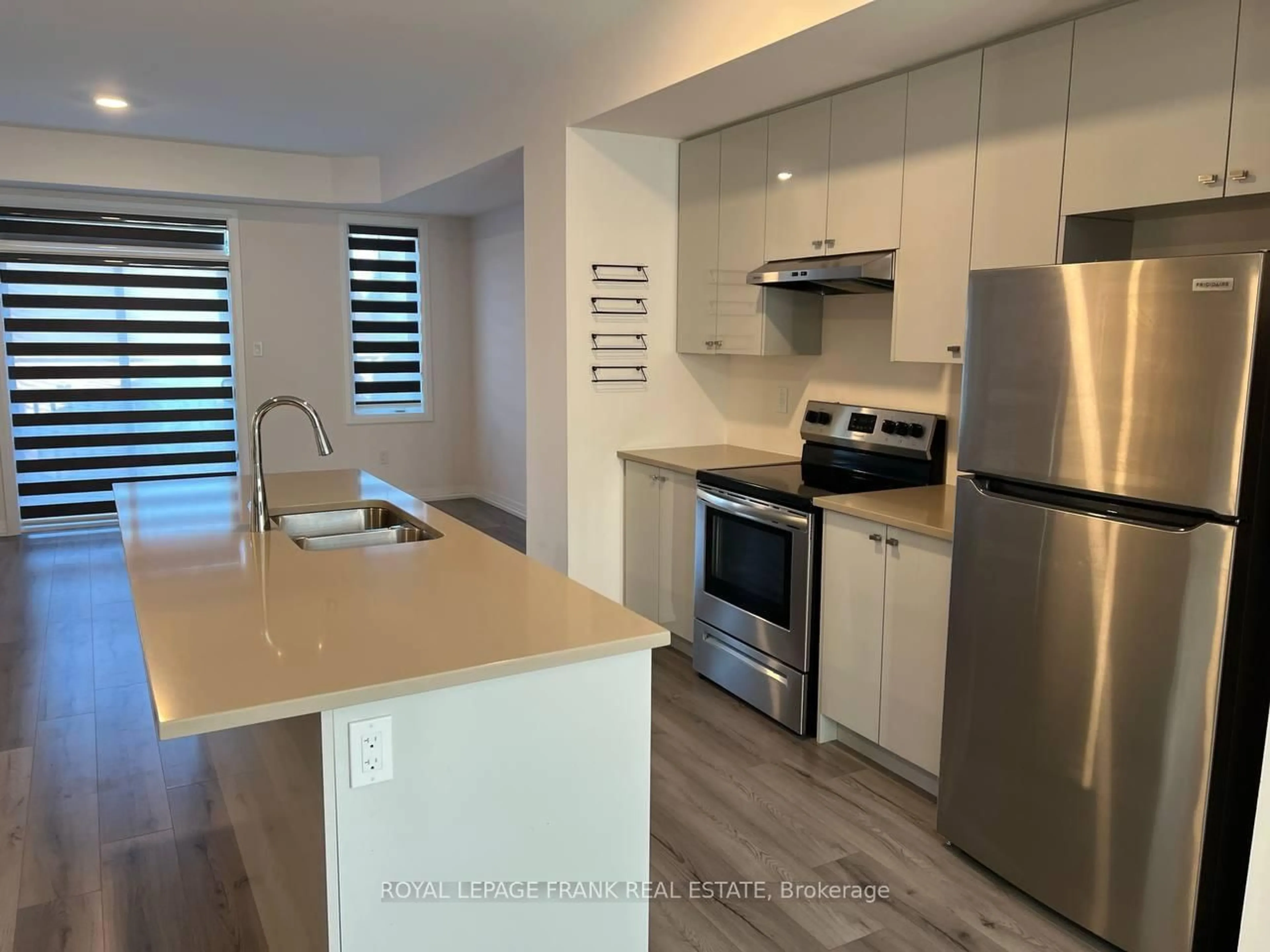 Open concept kitchen, unknown for 39 Bavin St, Clarington Ontario L1C 7H5