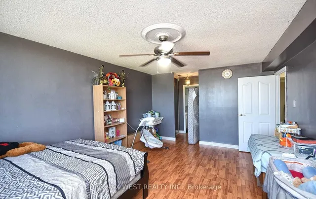Additional property image - 1 Reidmount Ave Unit 706