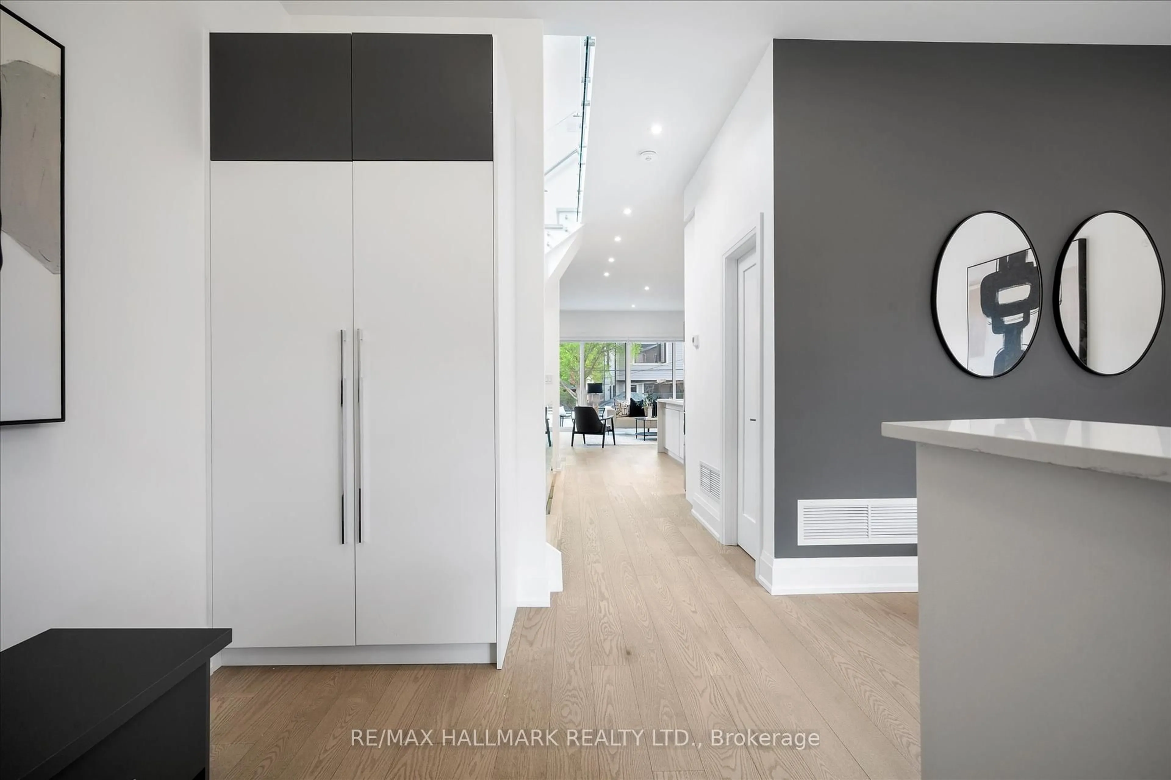 Contemporary kitchen, unknown for 40 Manderley Dr, Toronto Ontario M1N 3E7