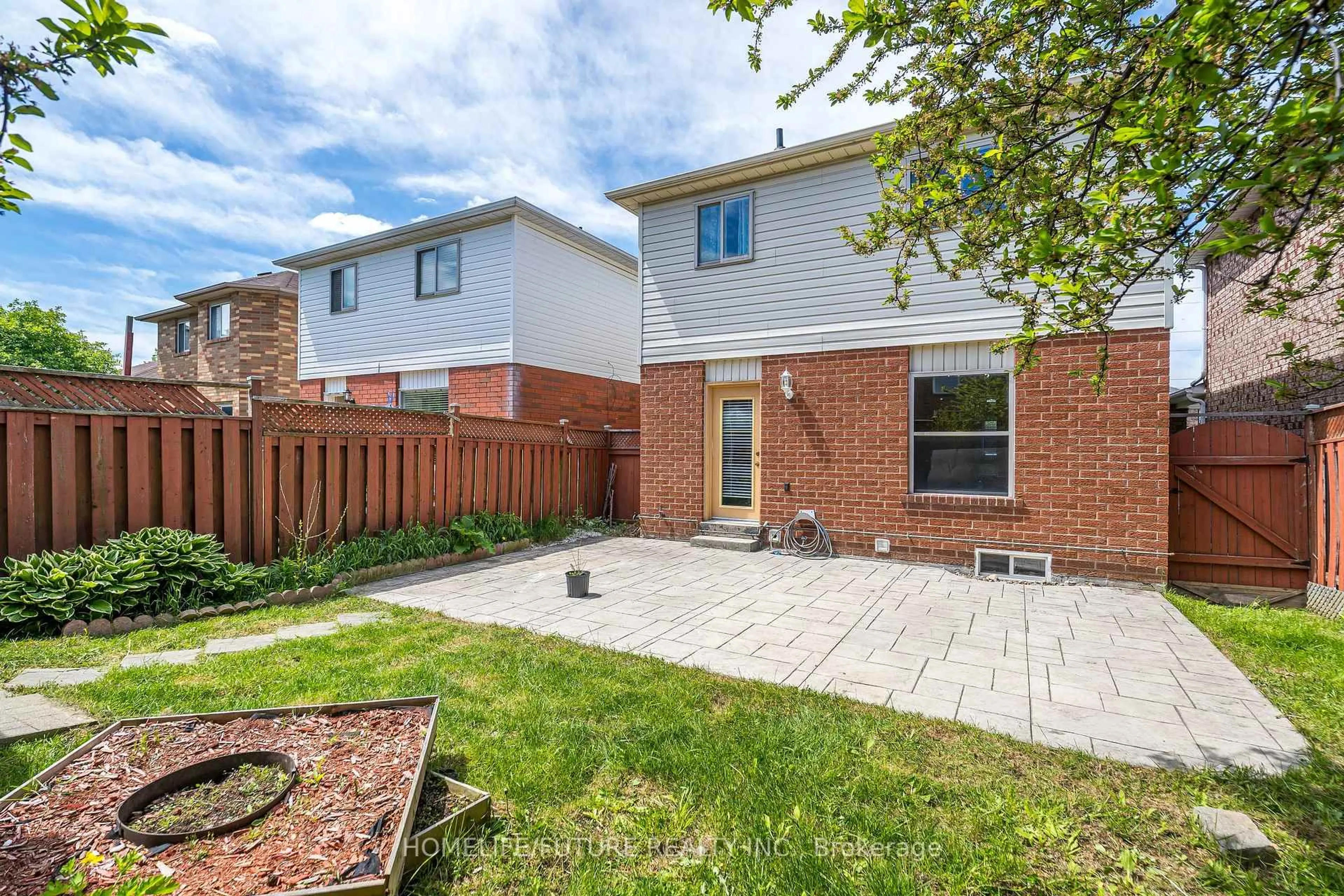 Unknown for 1513 Fieldgate Dr, Oshawa Ontario L1K 2L6