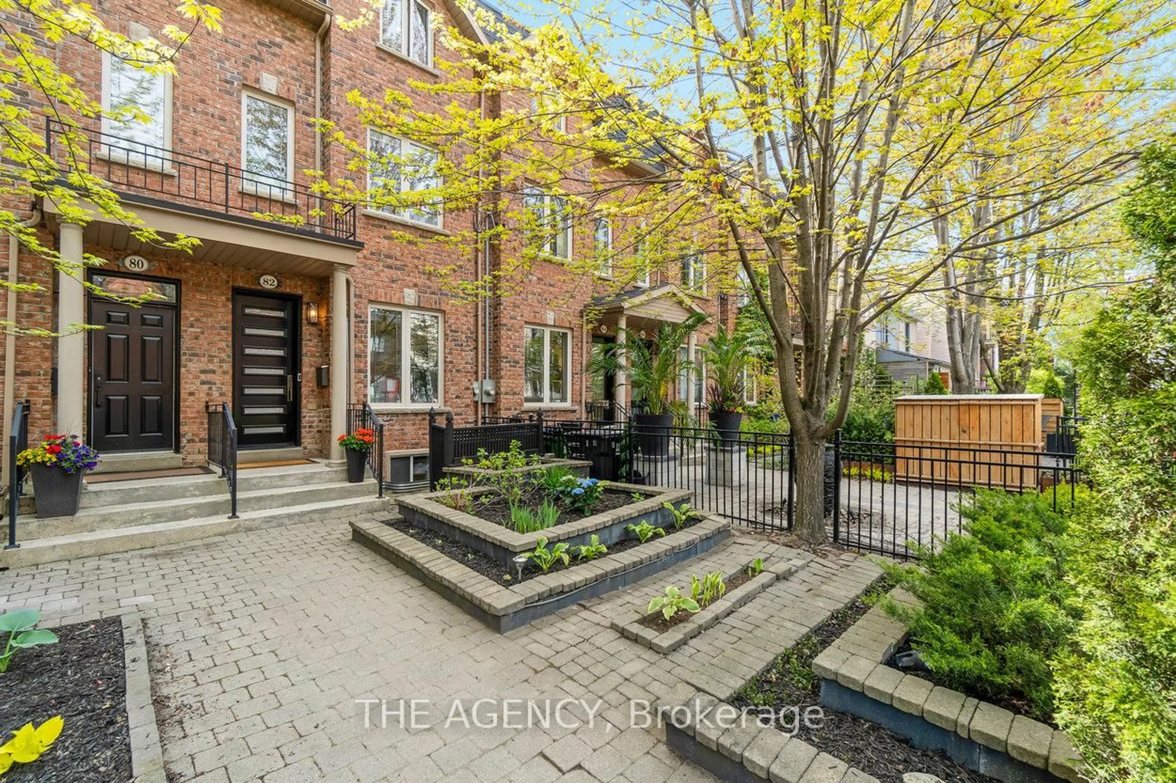 Unknown for 82 Logan Ave, Toronto Ontario M4M 2M8