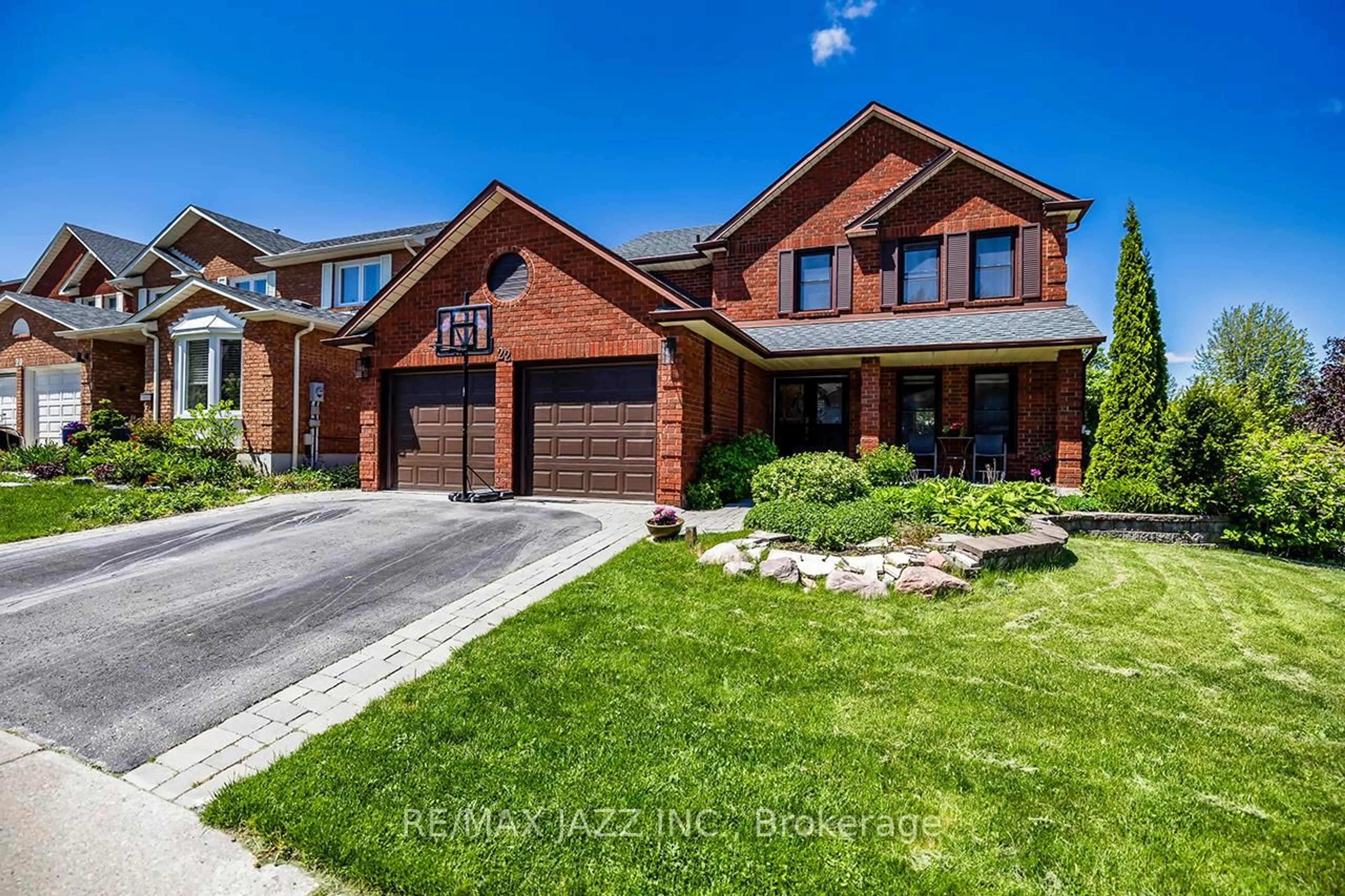 Home with brick exterior material, street for 22 Kingswood Dr, Clarington Ontario L1E 1G2