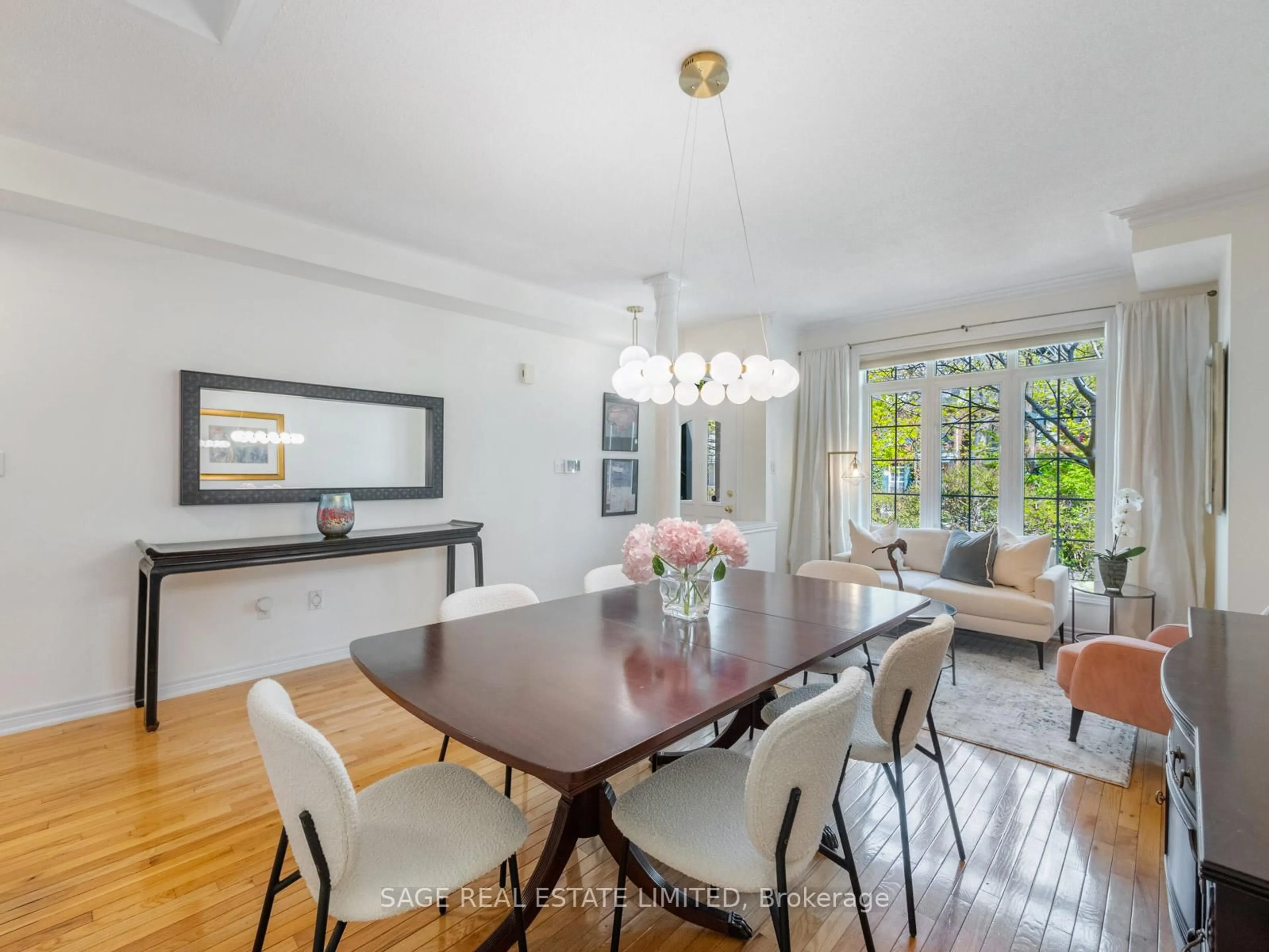 Dining room, unknown for 116 Boardwalk Dr, Toronto Ontario M4L 3X4
