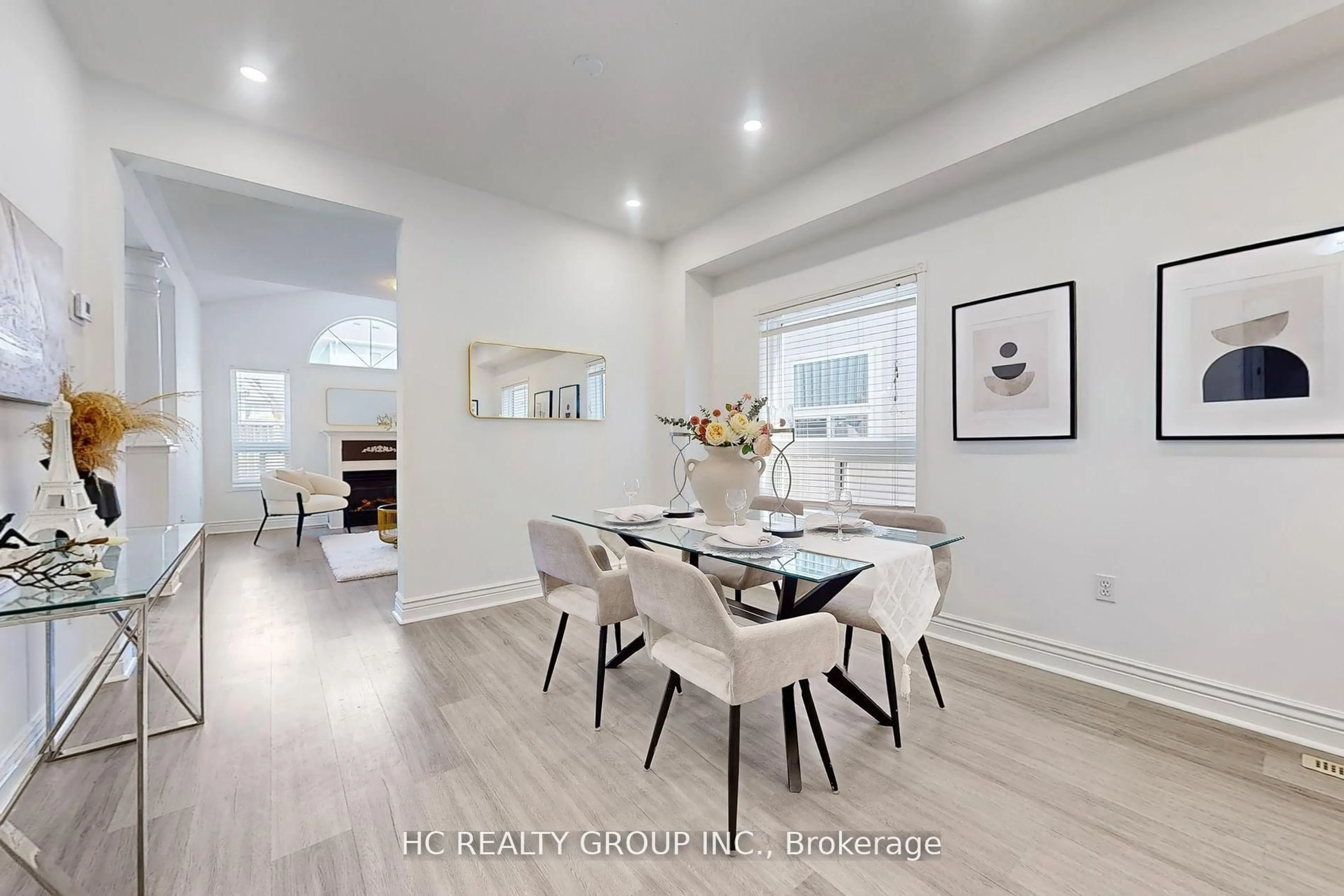 Unknown for 8 Beaumaris Cres, Whitby Ontario L1M 2H2