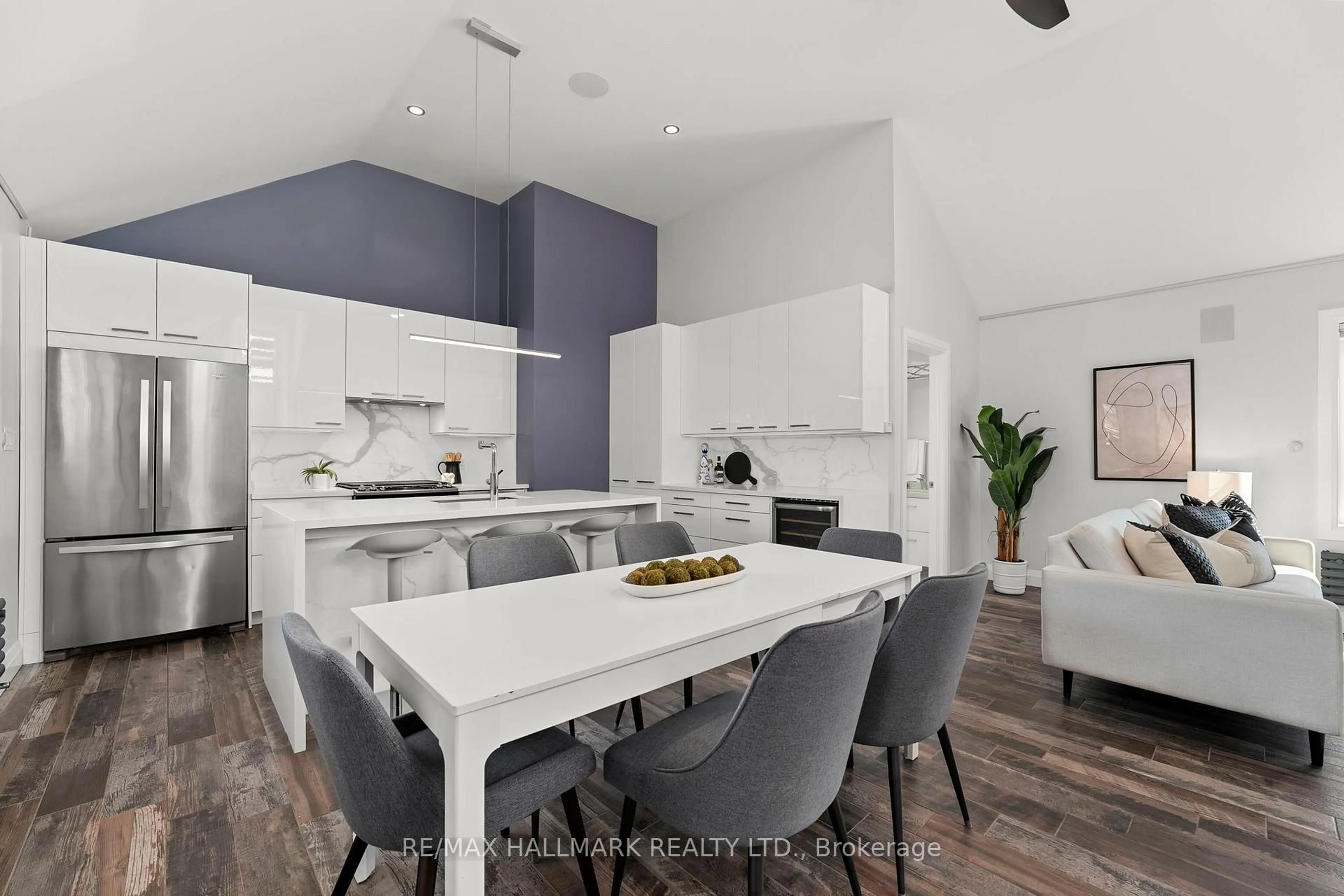 Open concept kitchen, ceramic/tile floor for 272&276 King Edward Ave, Toronto Ontario M4C 0A8