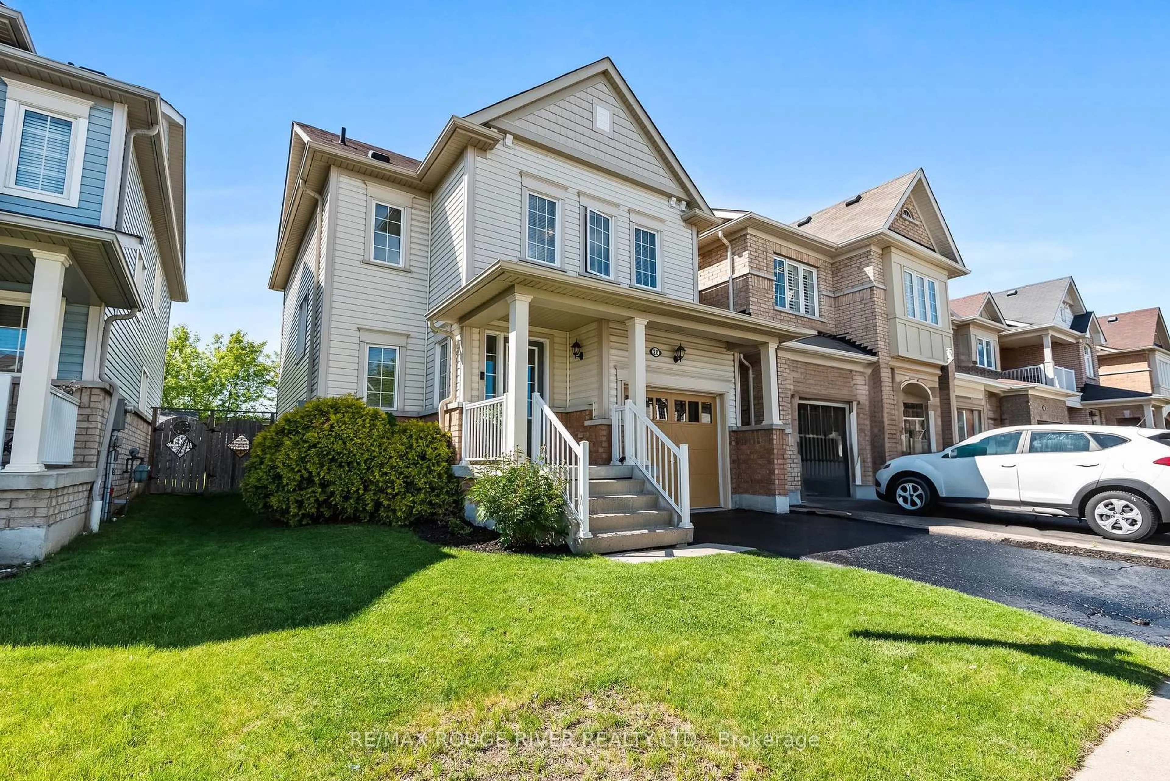 Unknown for 20 Gallimere Crt, Whitby Ontario L1N 0J5