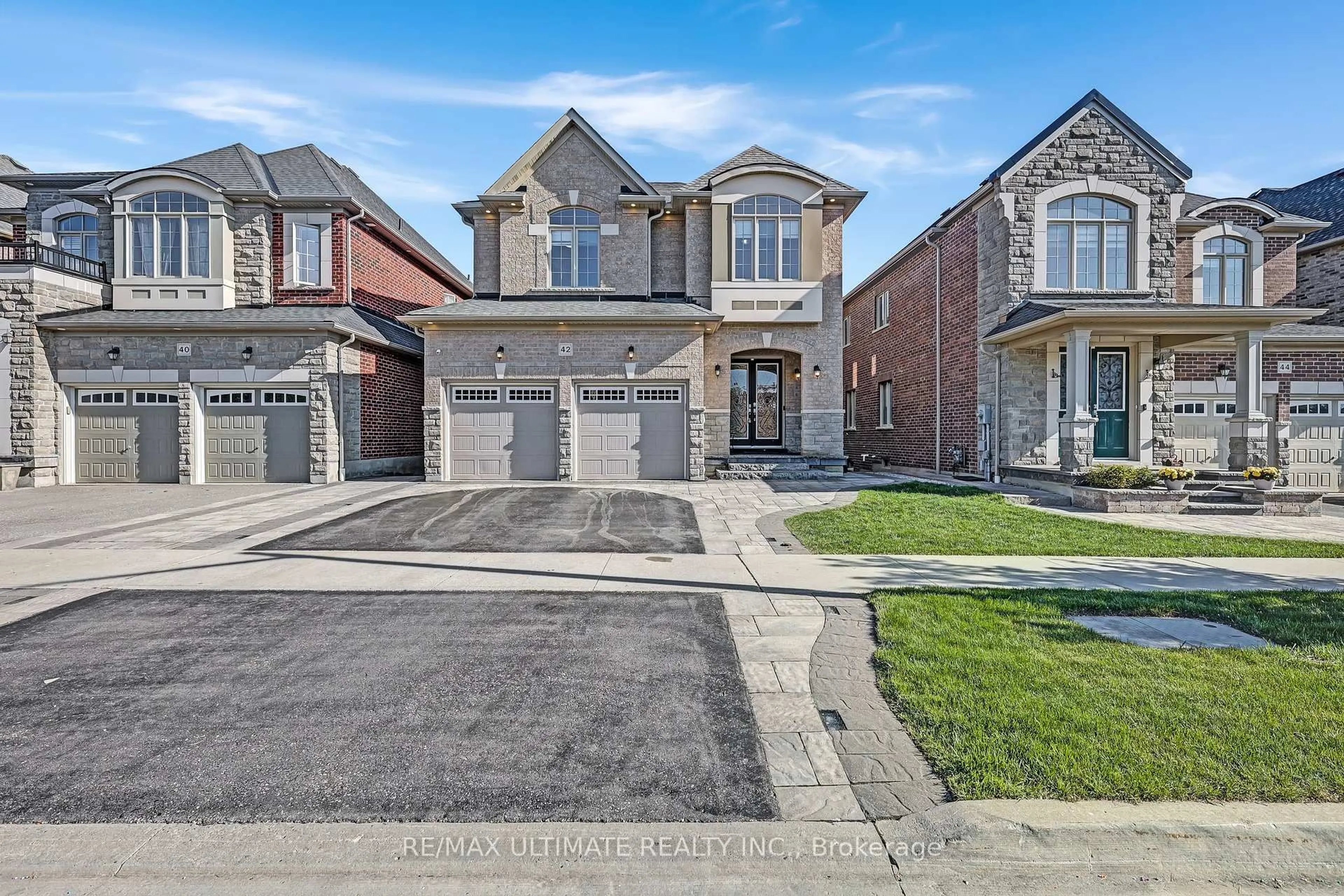 Home with brick exterior material, street for 42 Donwoods Cres, Whitby Ontario L1R 0N1