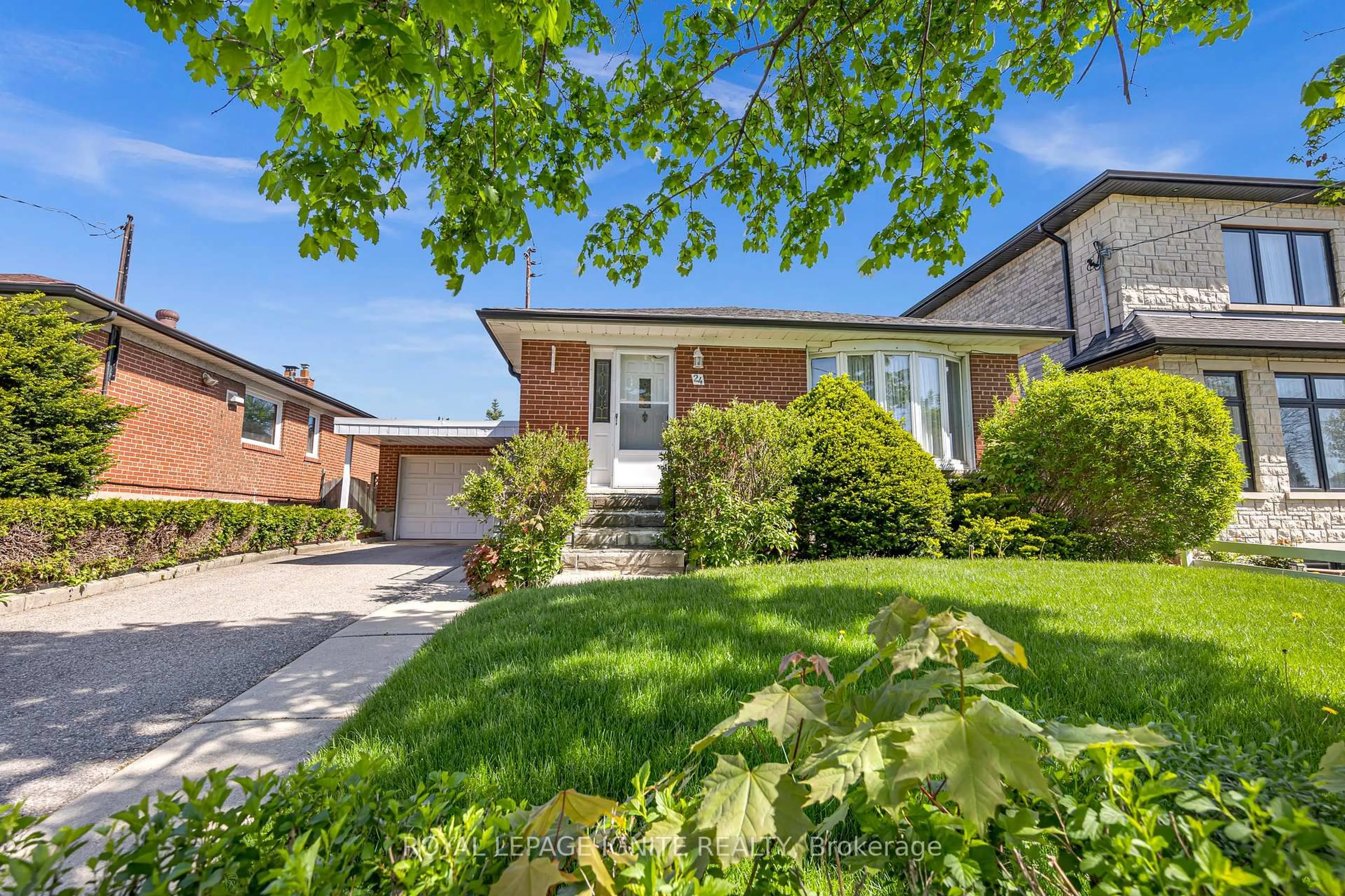 Home with brick exterior material, street for 24 Beran Dr, Toronto Ontario M1G 1G1