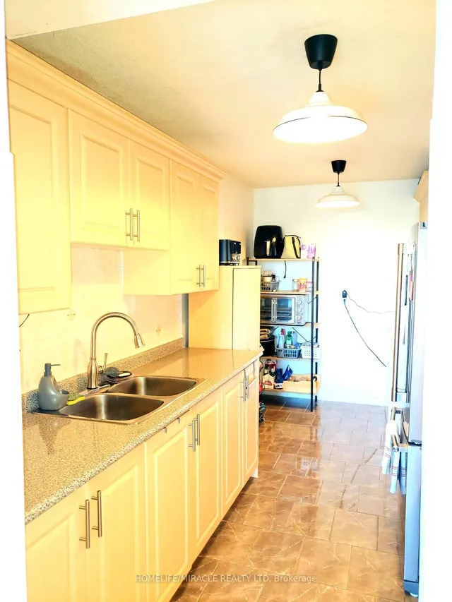 Additional property image - 121 Trudelle St Unit 814