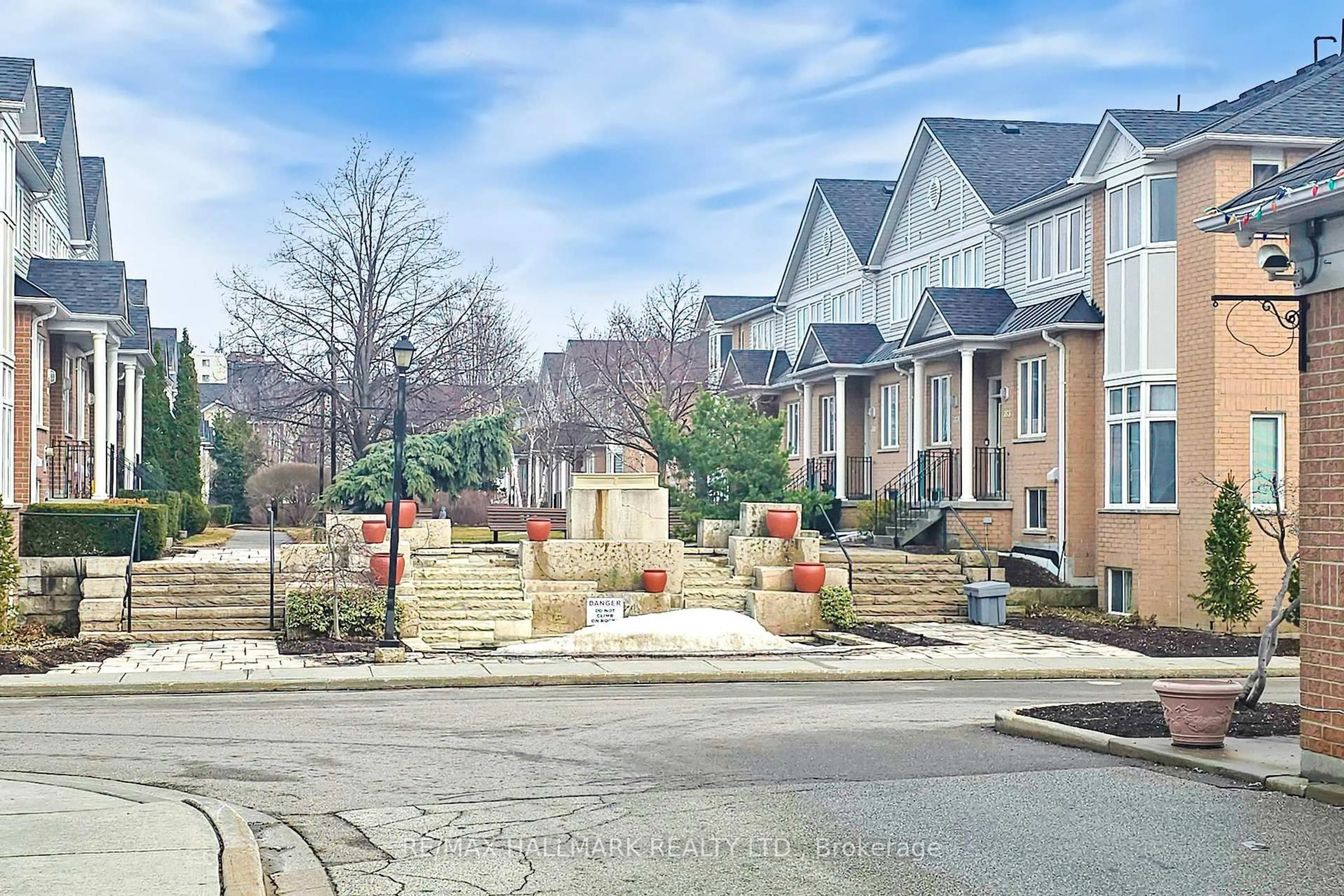 A pic from outside/outdoor area/front of a property/back of a property/a pic from drone, street for 83 Mondeo Dr #307, Toronto Ontario M1P 5B6