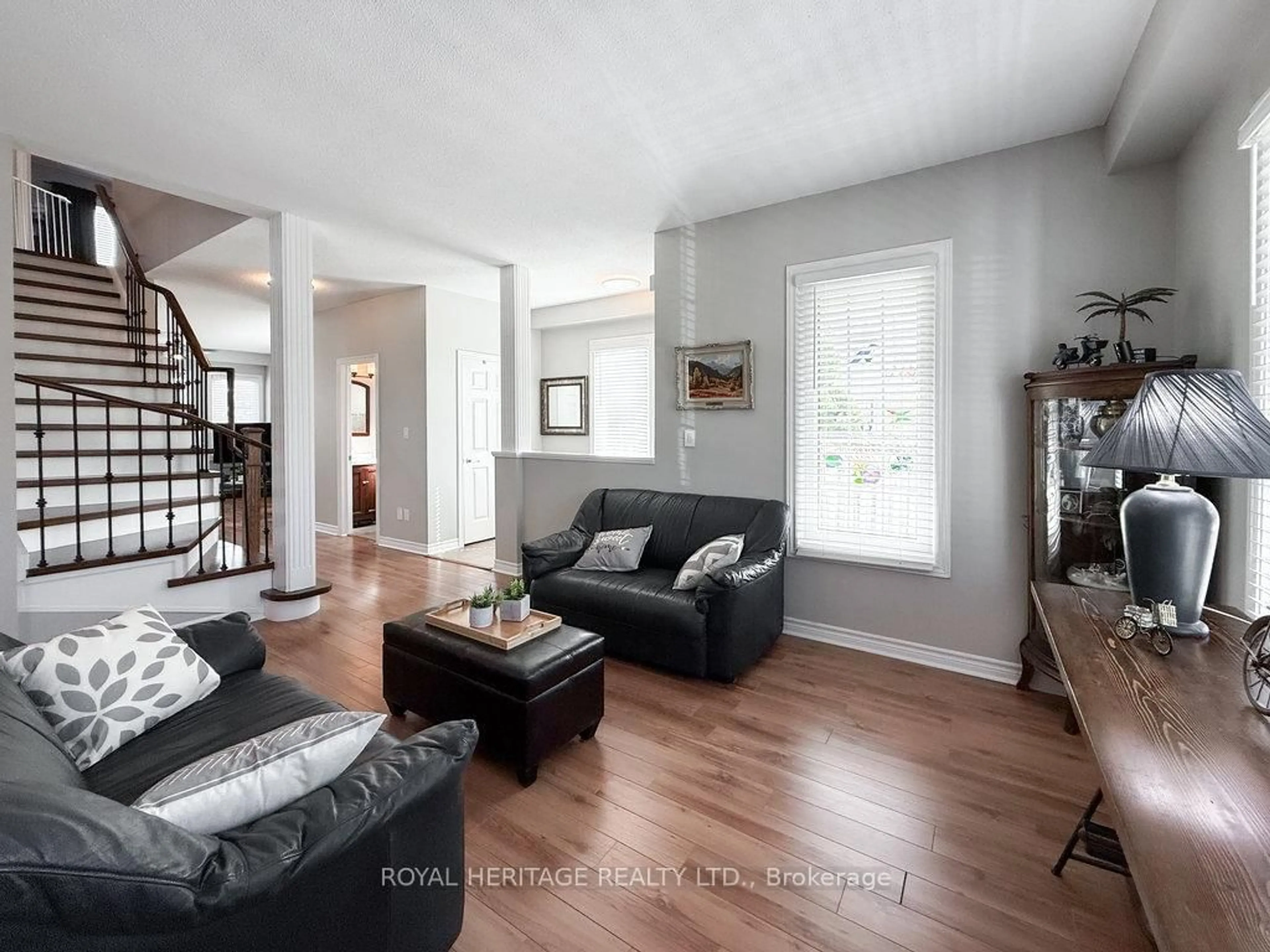 Living room with furniture, unknown for 8 Bedell Cres, Whitby Ontario L1R 2N8
