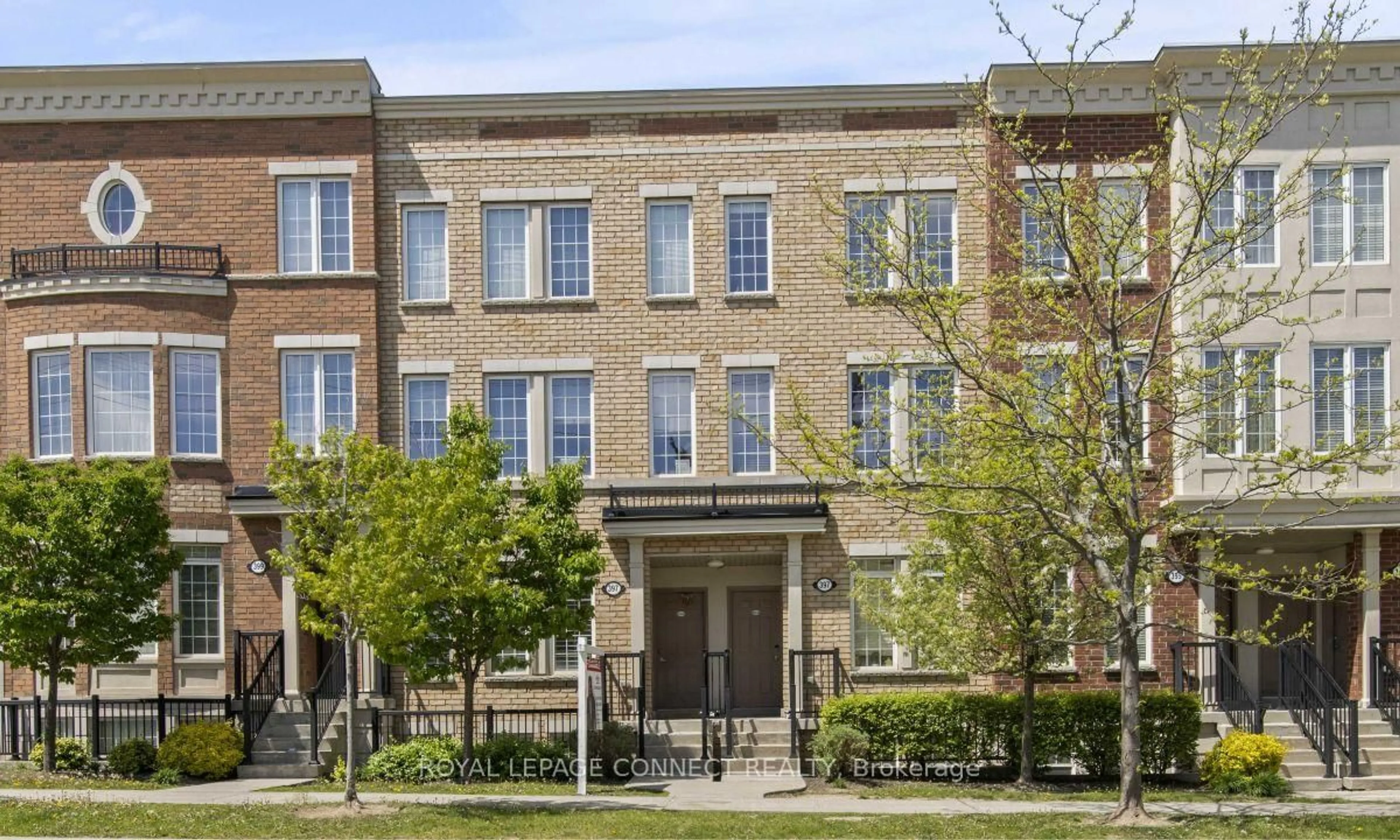 Home with brick exterior material, building for 397 Beechgrove Dr #65, Toronto Ontario M1E 2R1