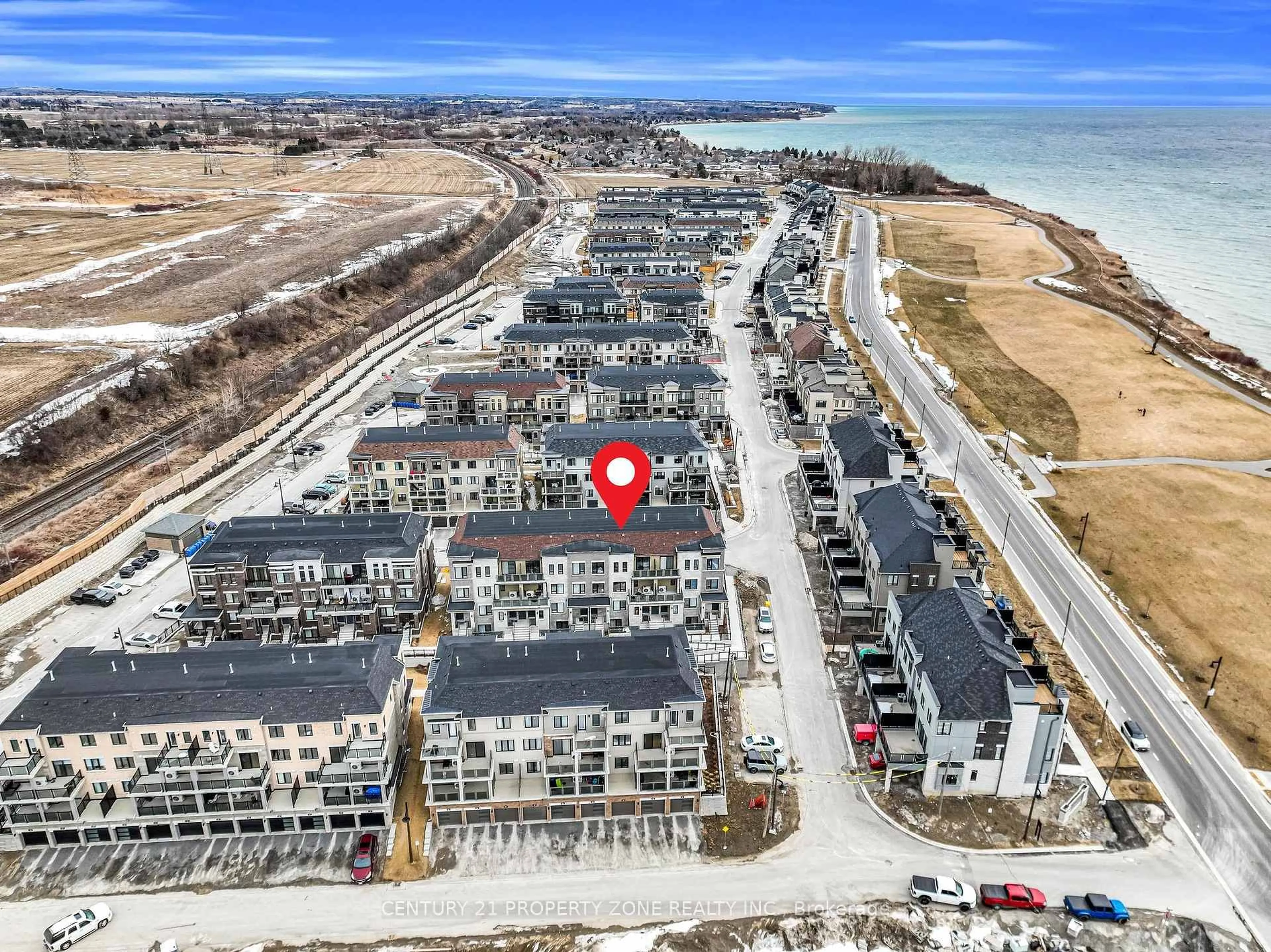 A pic from outside/outdoor area/front of a property/back of a property/a pic from drone, water/lake/river/ocean view for 6A Lookout Dr, Clarington Ontario L1C 7E9