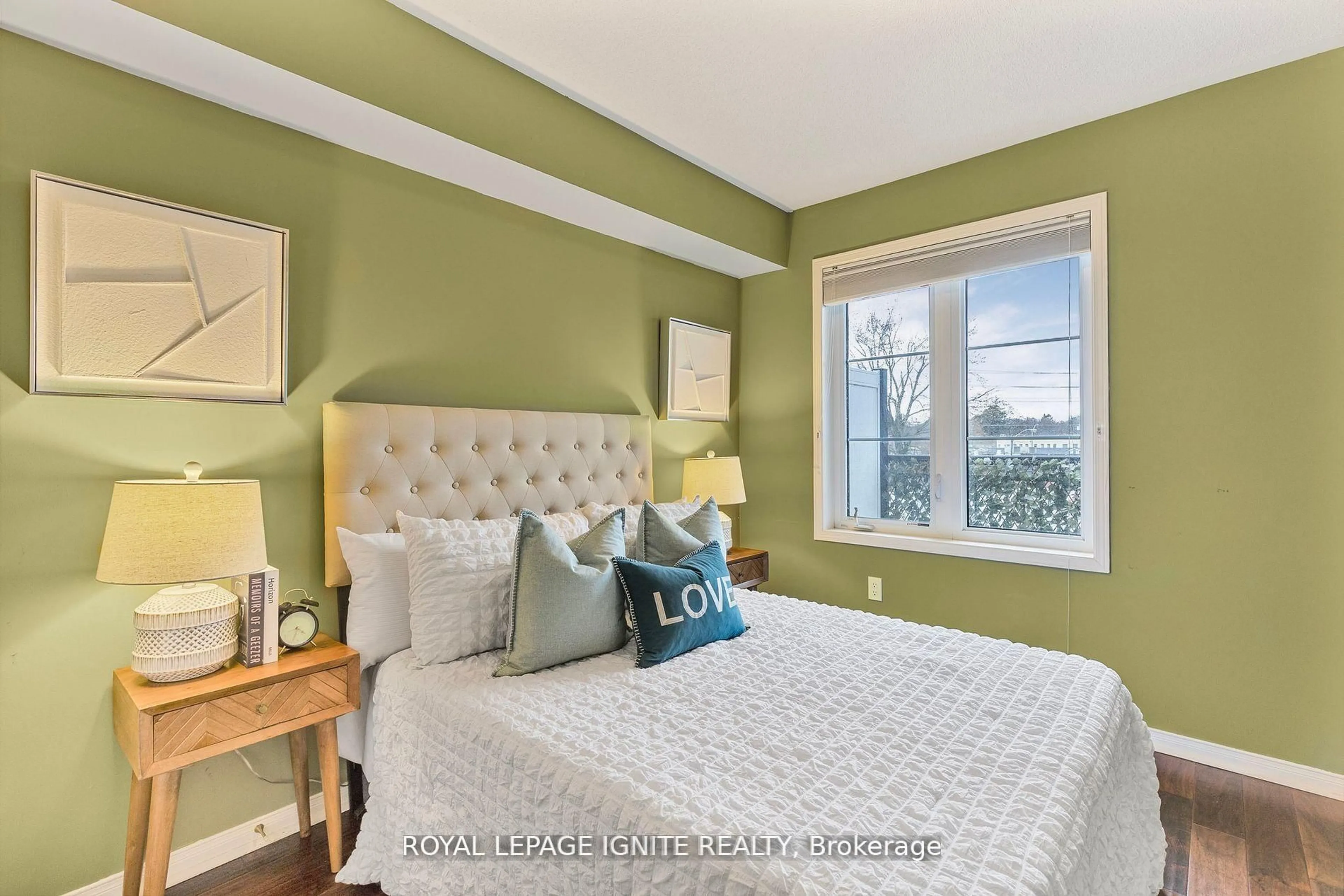 Bedroom with bed, unknown for 6063 Kingston Rd #21, Toronto Ontario M1C 1K5