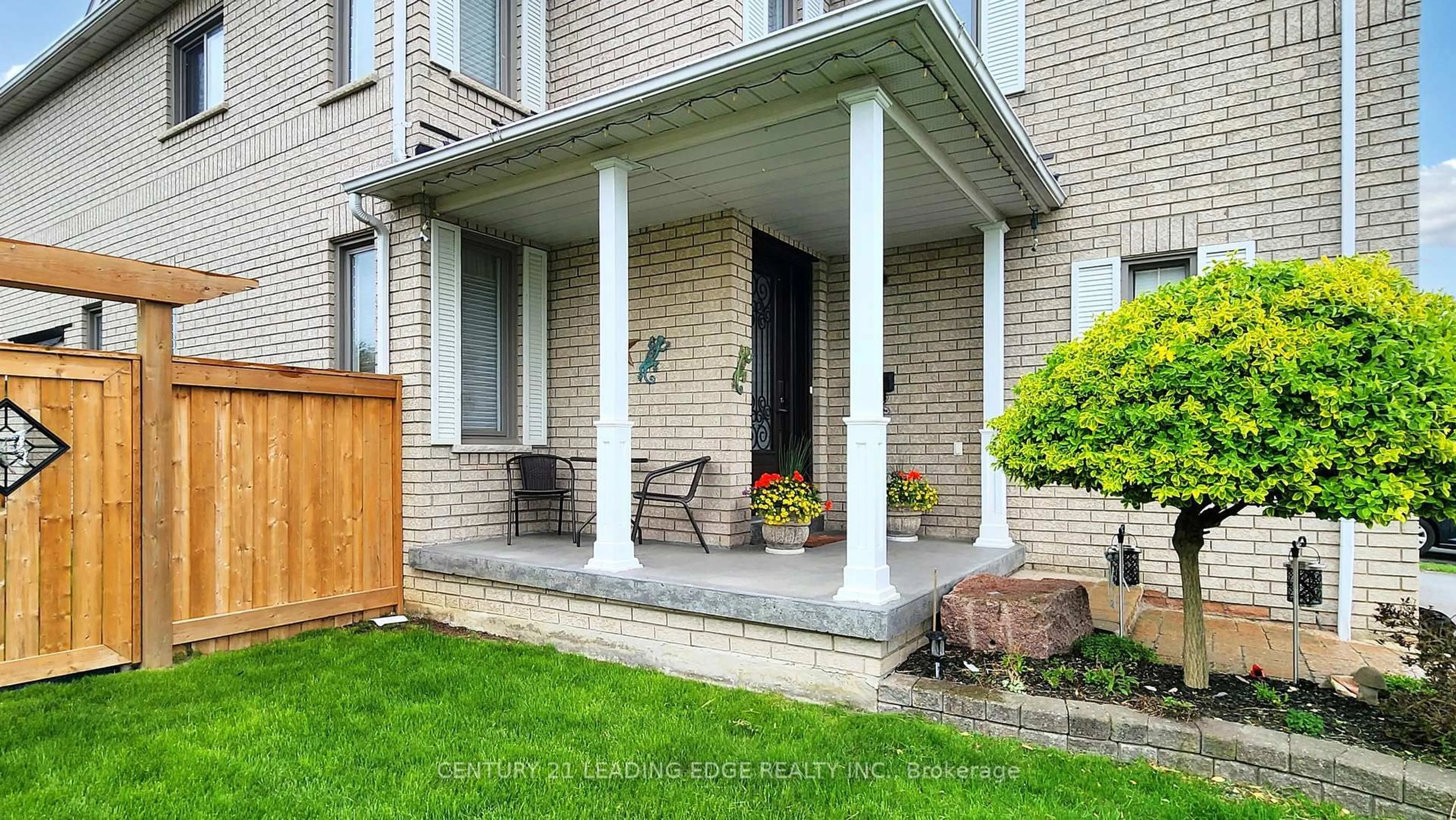 Unknown for 1915 Wildflower Dr, Pickering Ontario L1V 7A7