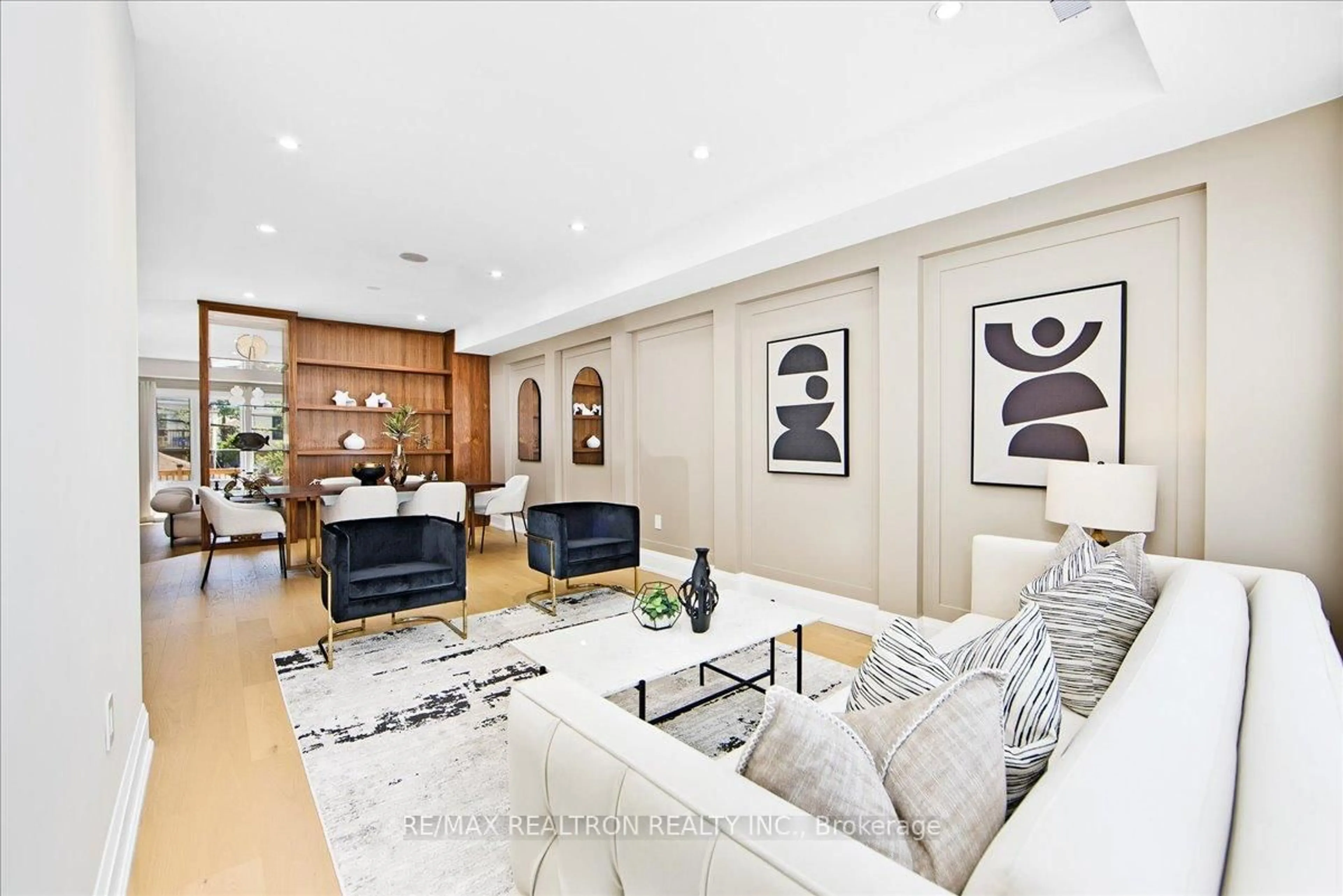 Living room with furniture, unknown for 175 Floyd Ave, Toronto Ontario M4J 2H9