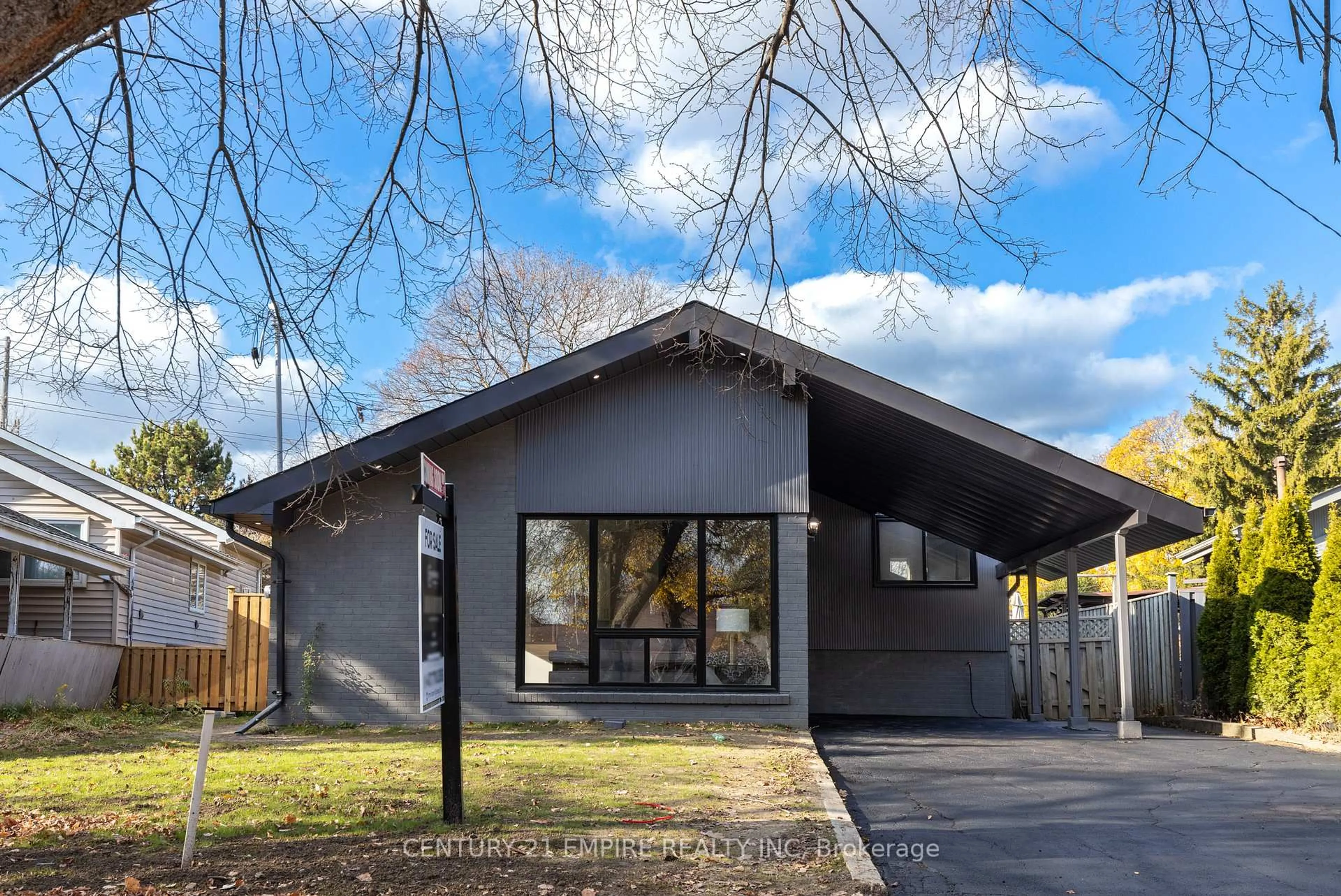 Home with vinyl exterior material, street for 32 Brookridge Dr, Toronto Ontario M1P 3M1