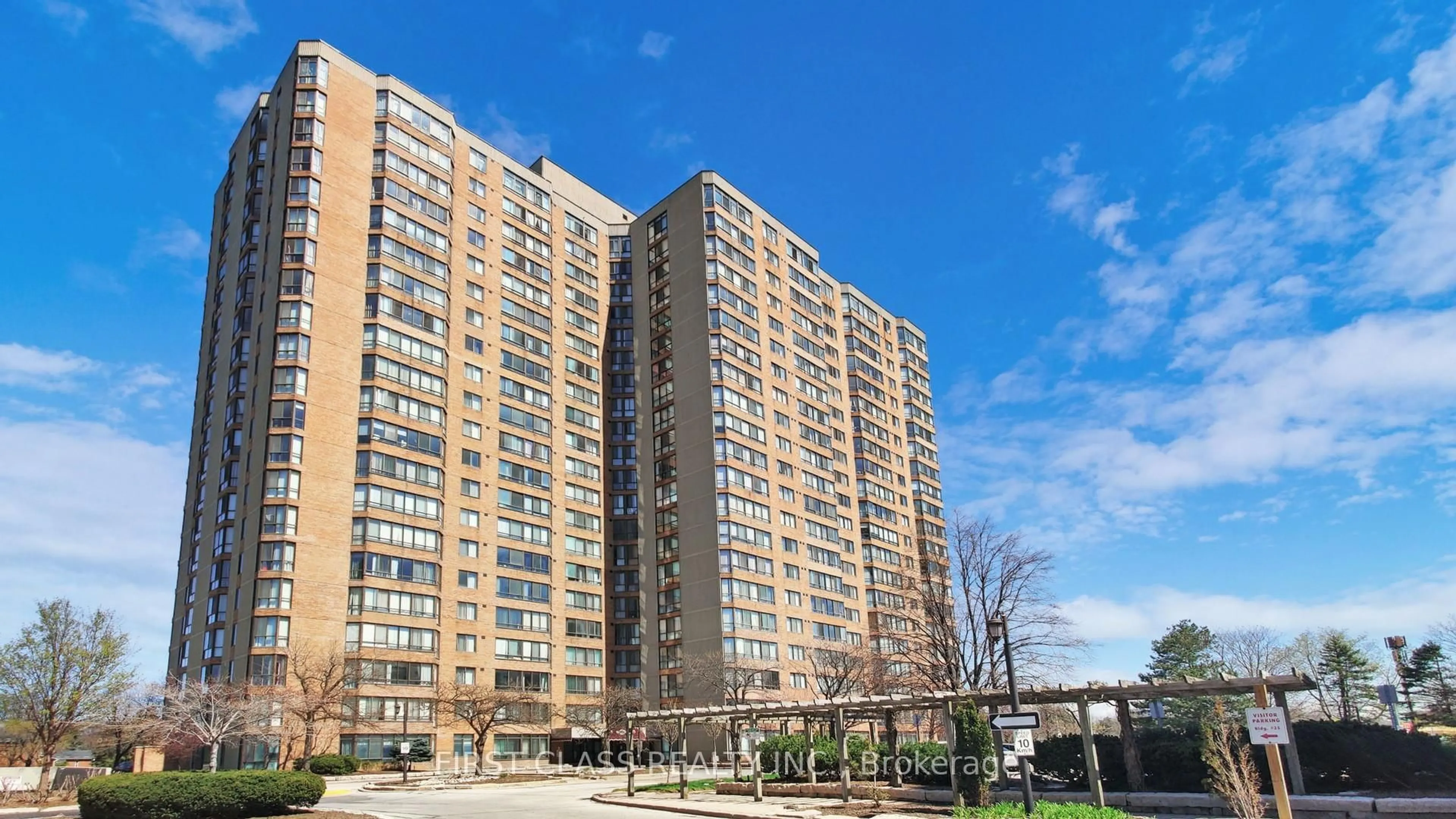 Patio, building for 25 Bamburgh Circ #138, Toronto Ontario M1W 3W2