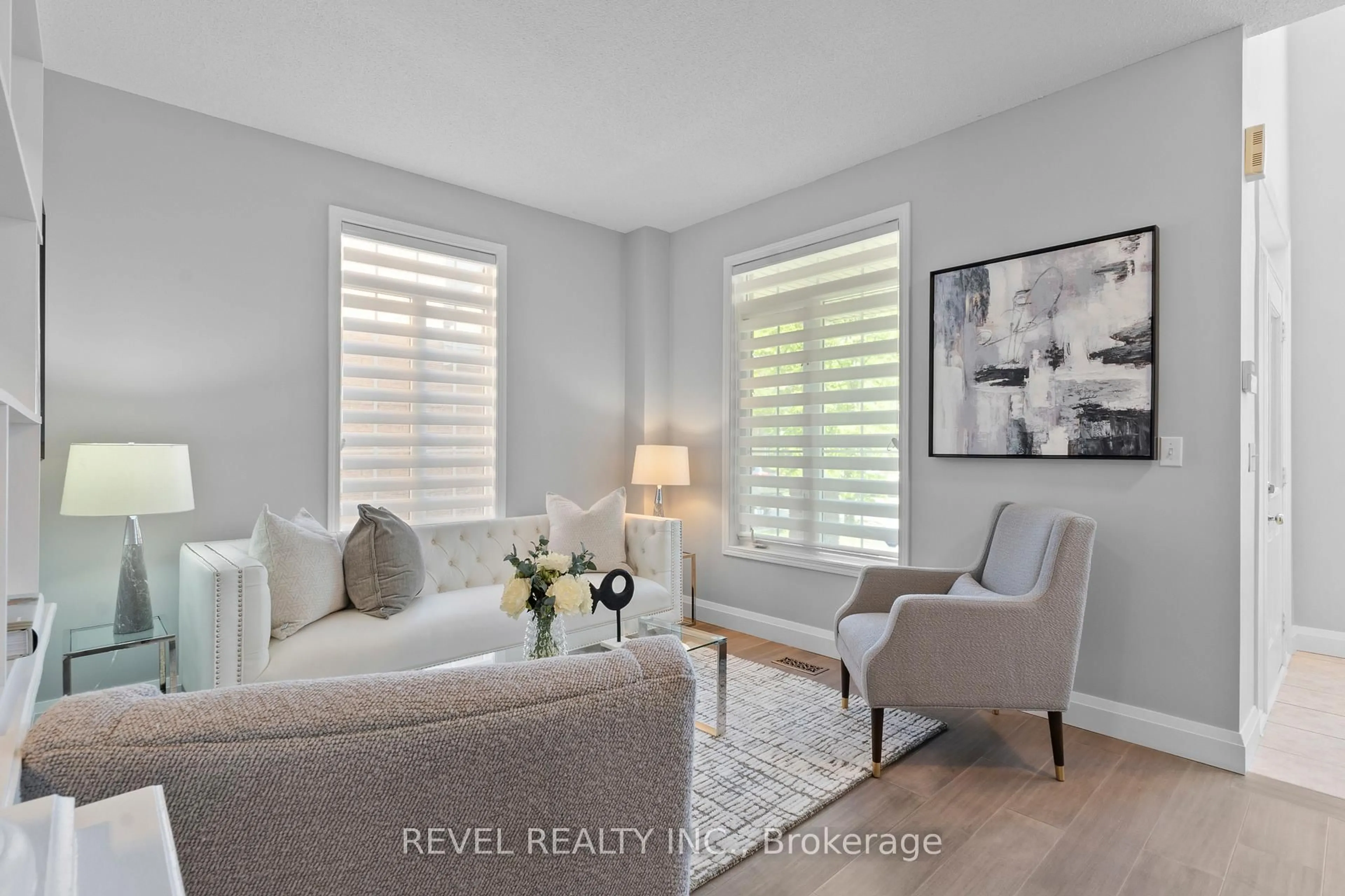 Living room with furniture, unknown for 31 Dent St, Ajax Ontario L1T 4G1