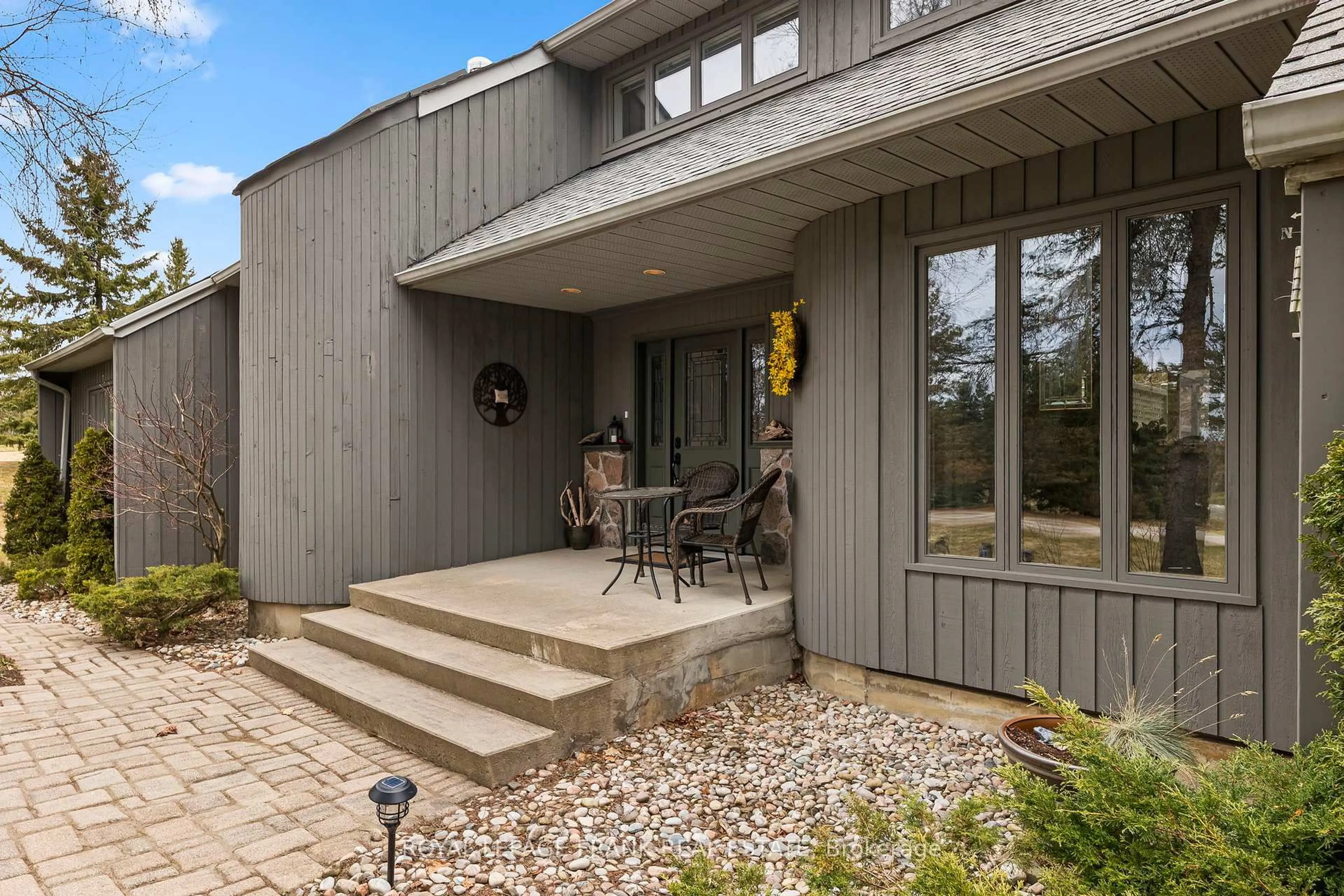 Unknown for 11 Mansfield Park Crt, Scugog Ontario L9L 2B5