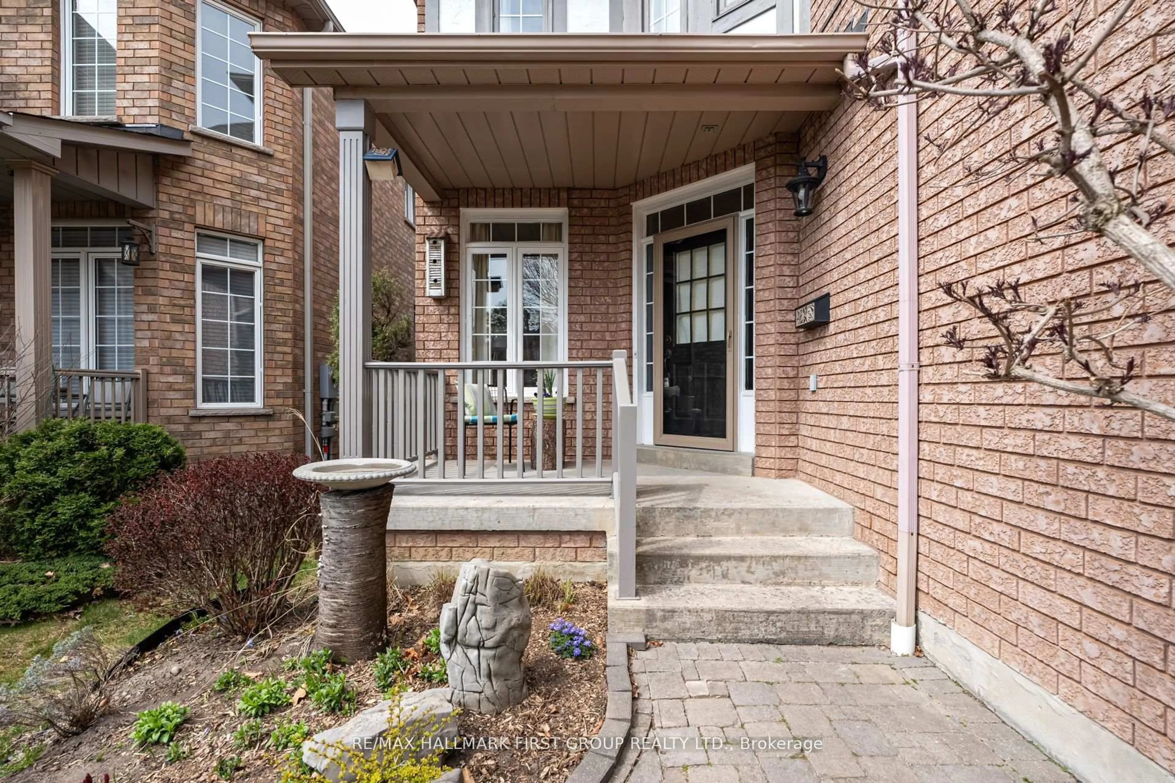 Unknown for 1762 Autumn Cres, Pickering Ontario L1V 6X2