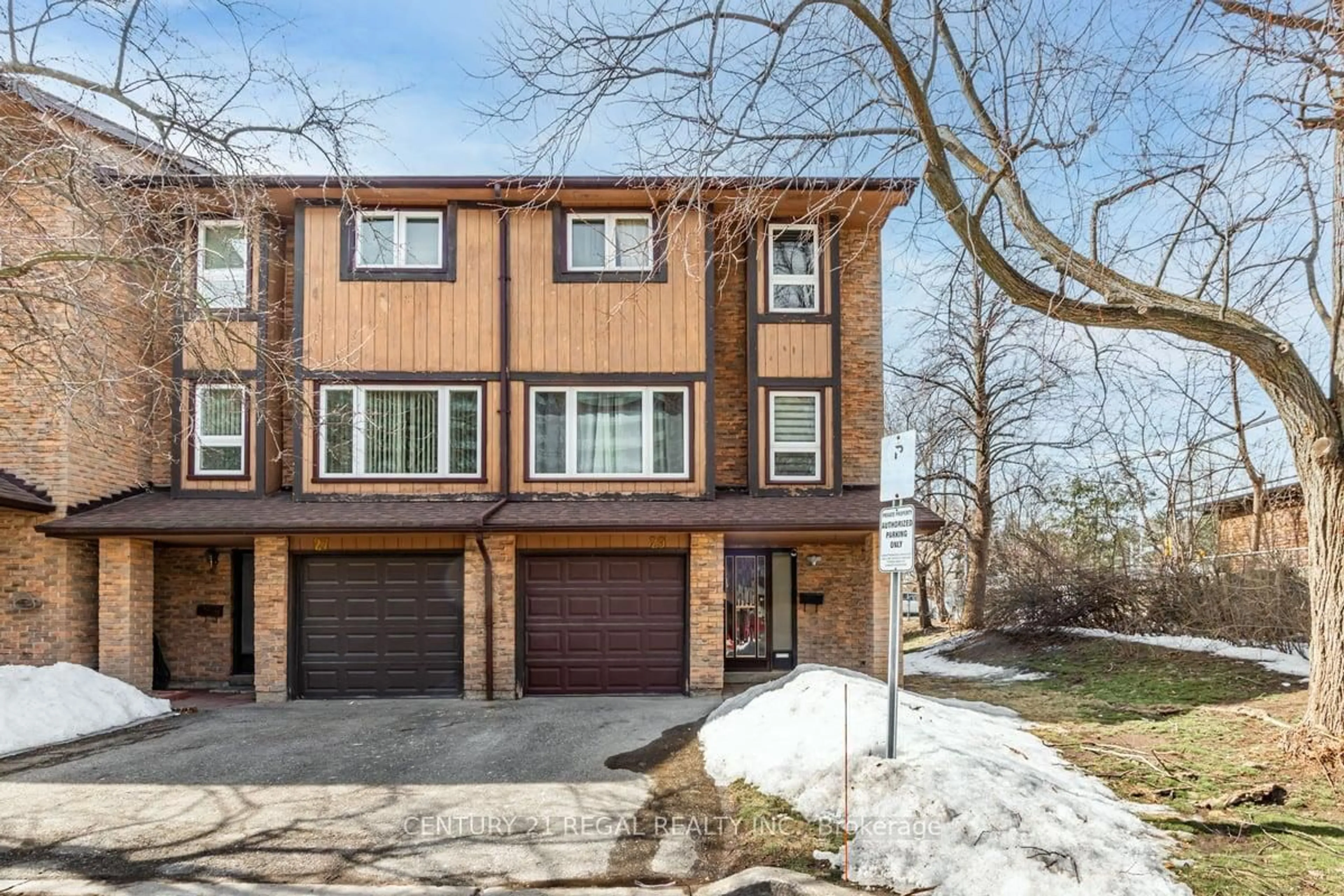 Home with brick exterior material, street for 2359 Birchmount Rd #29, Toronto Ontario M1T 3S7