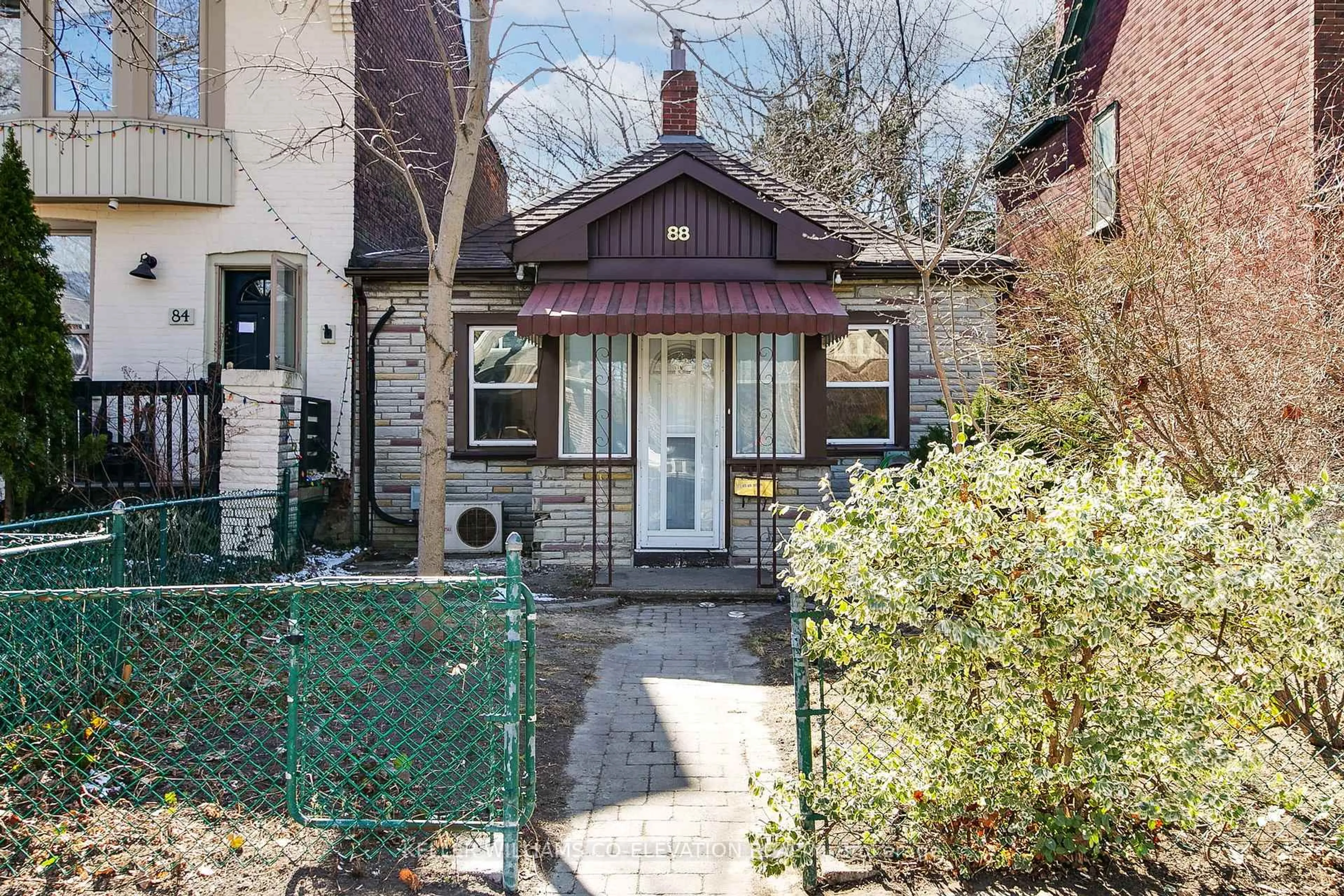 Patio, street for 88 Redwood Ave, Toronto Ontario M4L 2S6