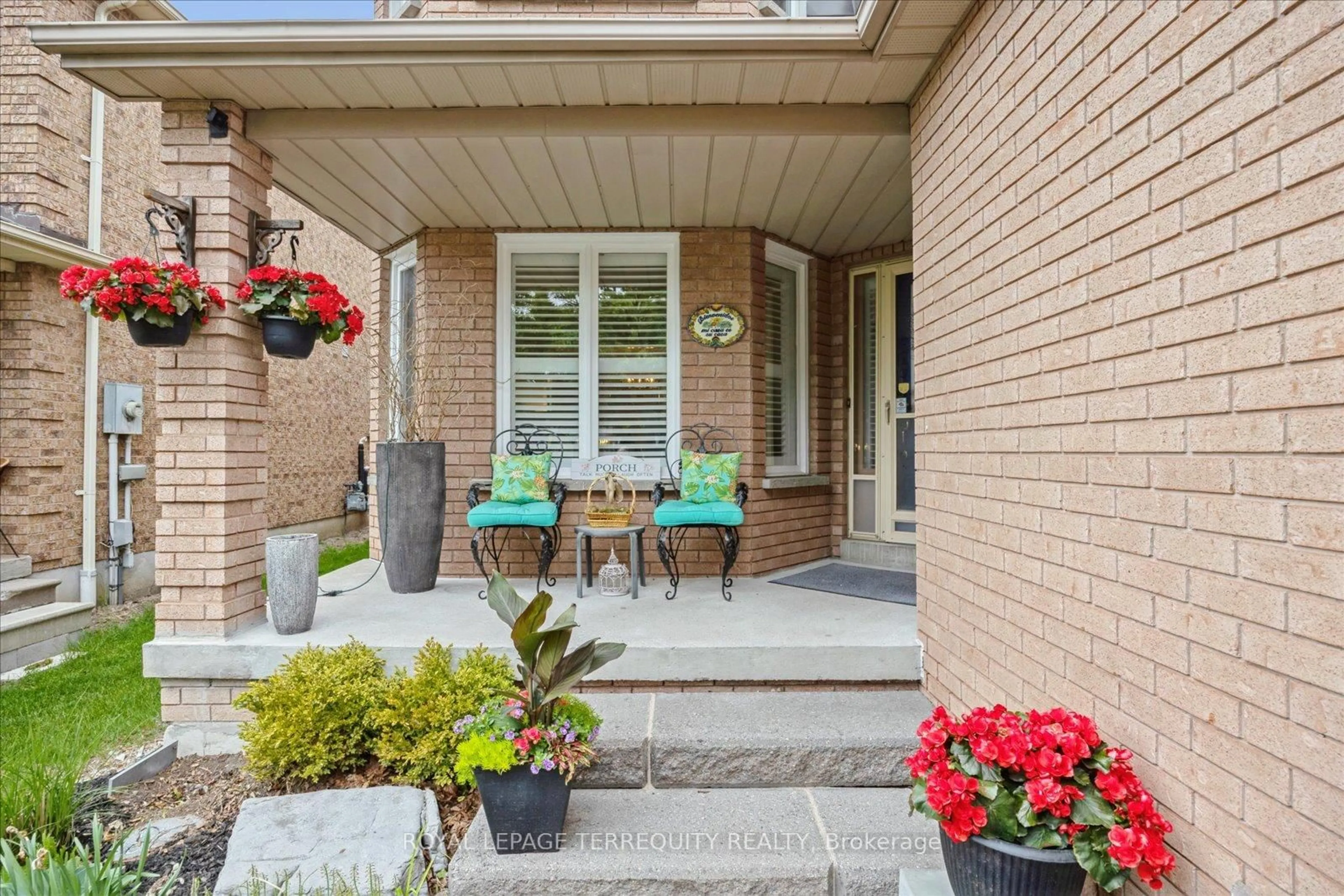 Unknown for 61 Eldridge Pl, Whitby Ontario L1N 9E5