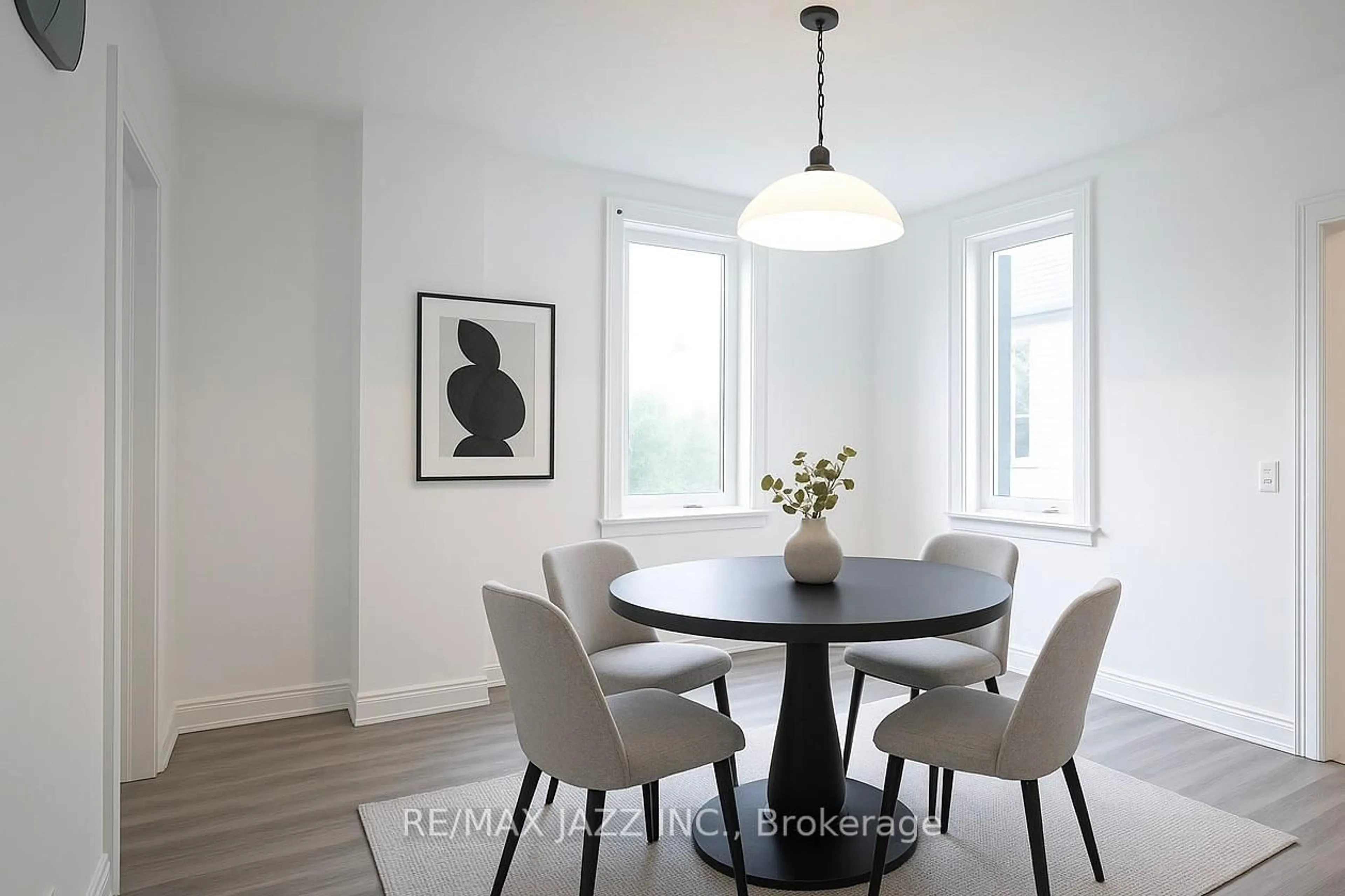 Dining room, wood/laminate floor for 368 Buena Vista Ave, Oshawa Ontario L1J 2M5