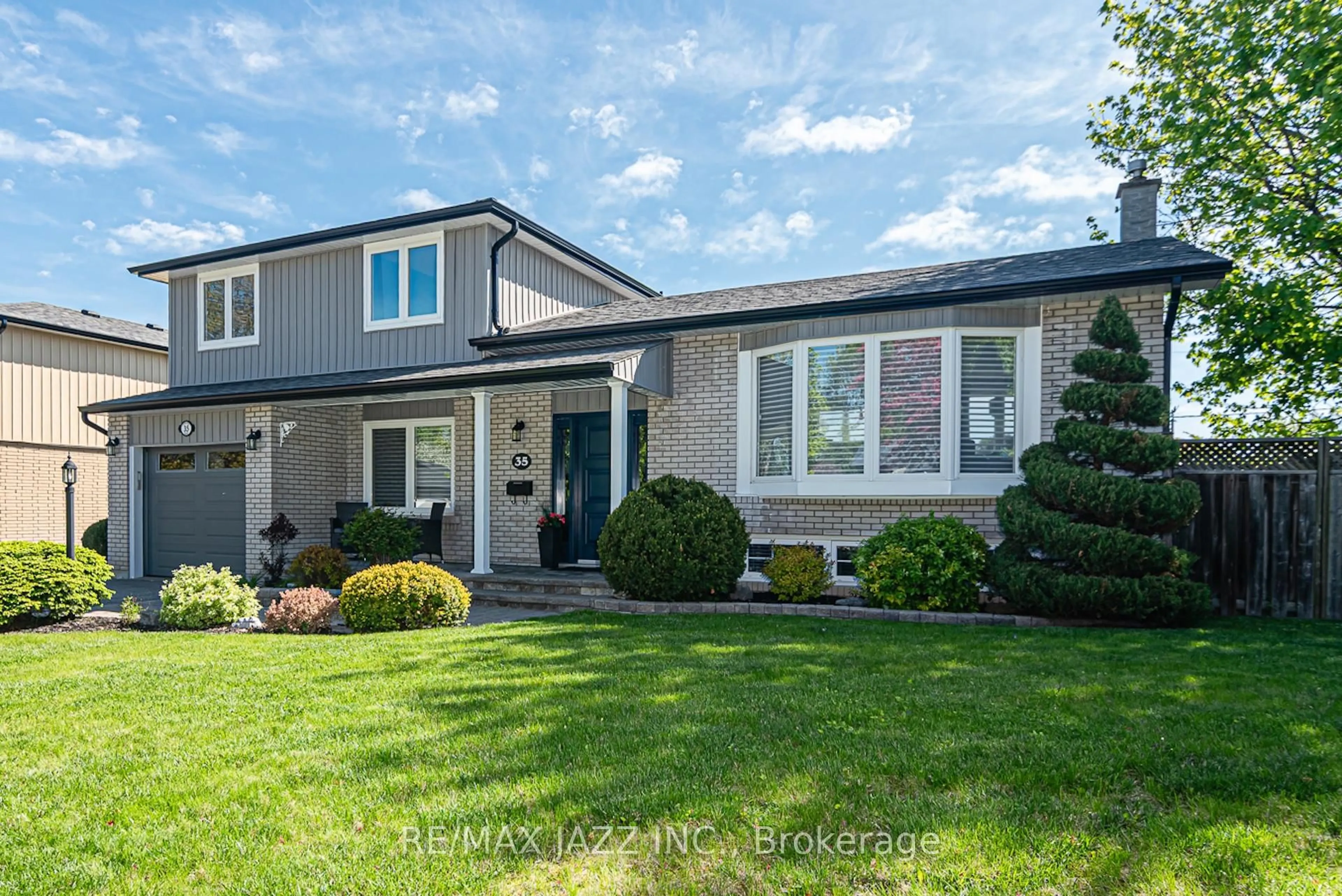 Home with vinyl exterior material, street for 35 Strathy Rd, Ajax Ontario L1S 2V2