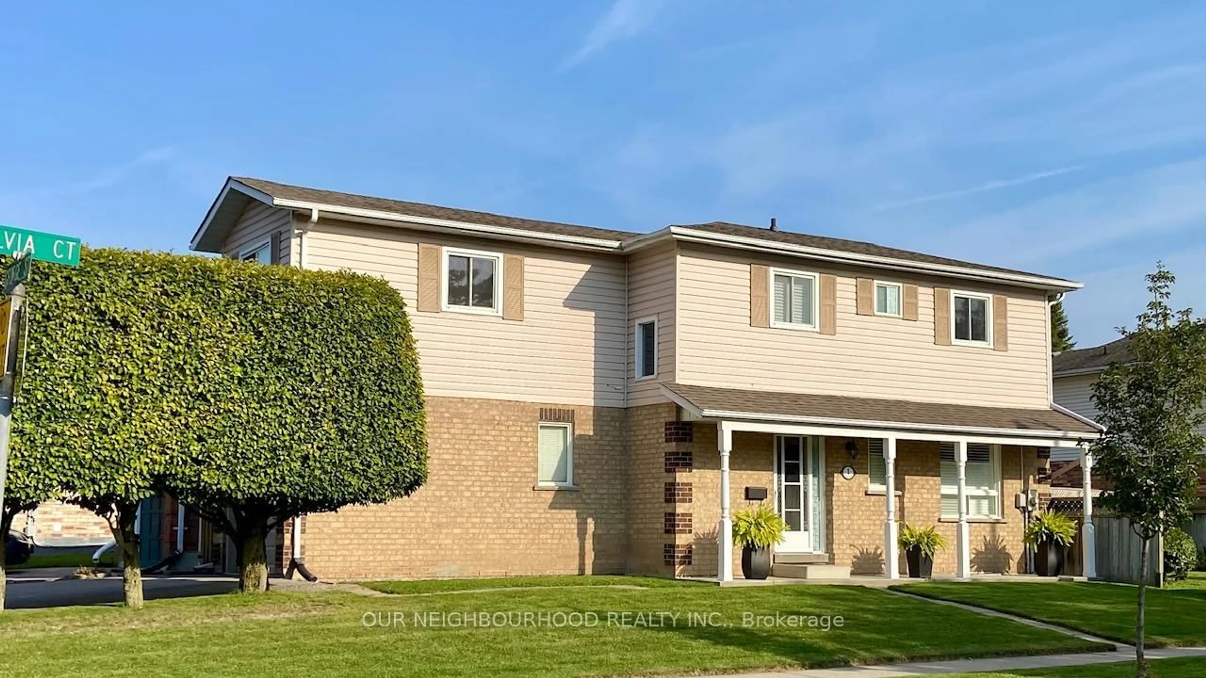 Home with brick exterior material, building for 1 Sylvia Crt, Clarington Ontario L1B 1J4