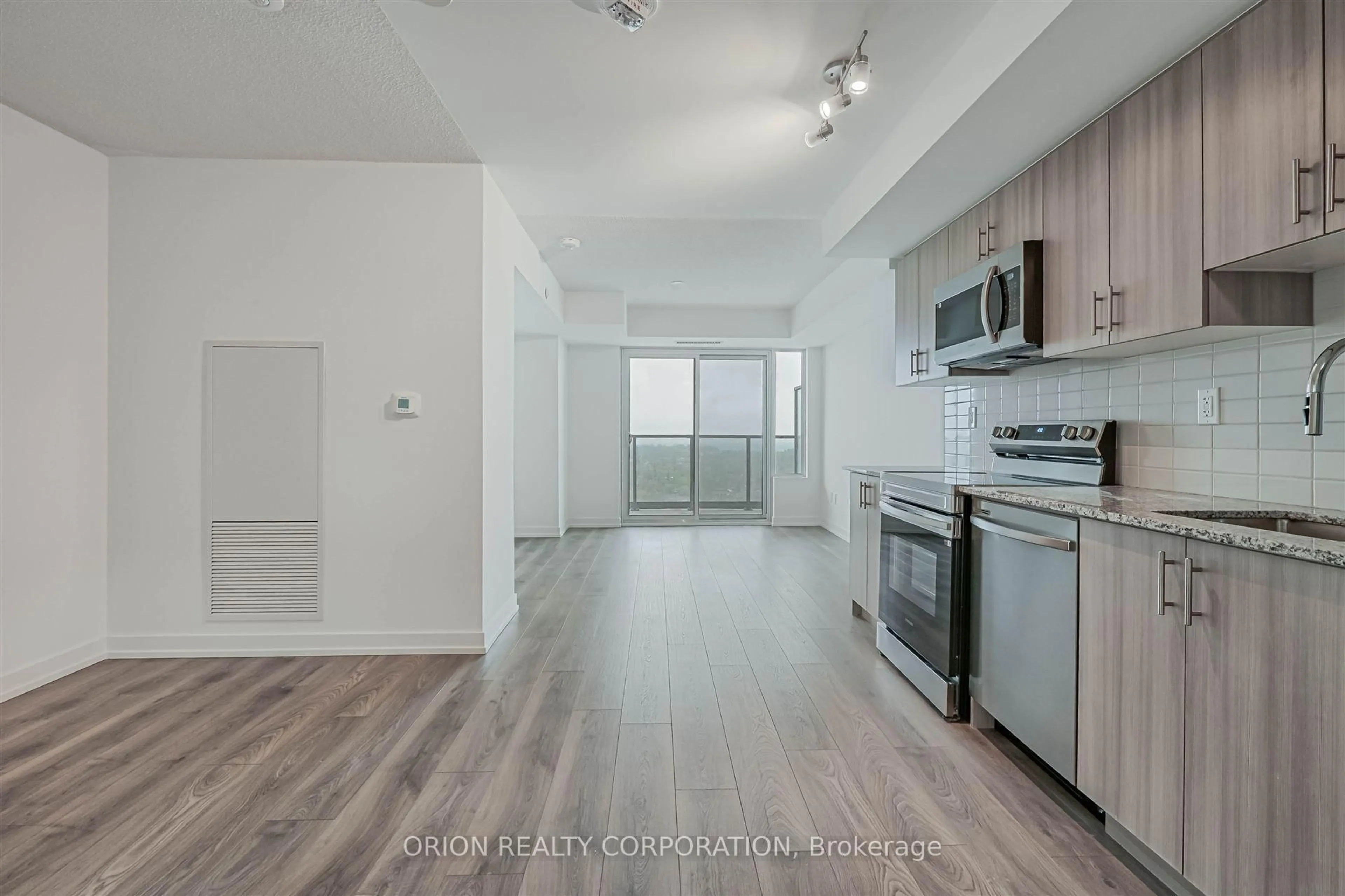 Unknown for 1435 Celebration Dr #1804, Pickering Ontario L1W 0C4