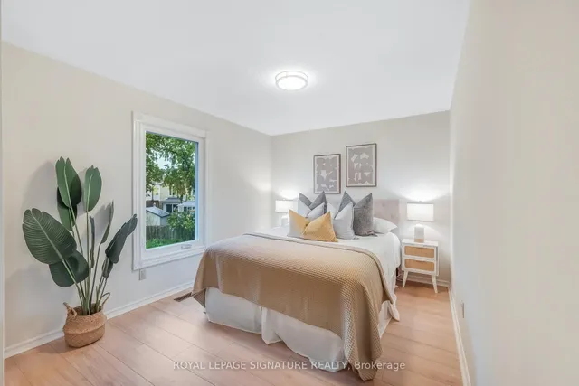 Additional property image - 219 Goldhawk Tr