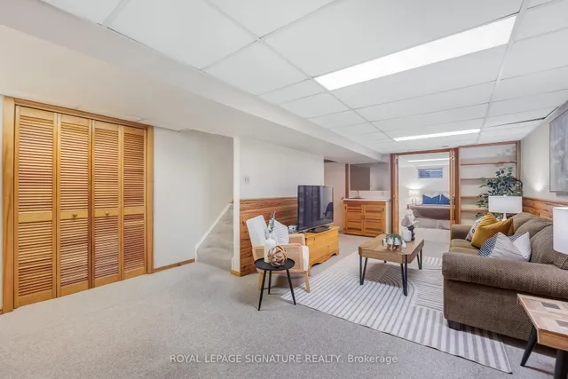 Additional property image - 219 Goldhawk Tr