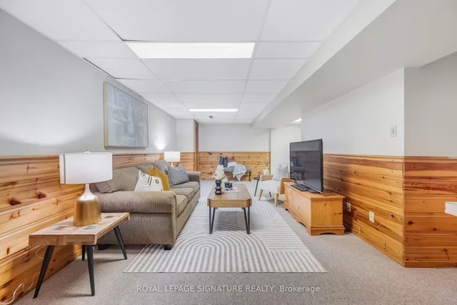 Additional property image - 219 Goldhawk Tr
