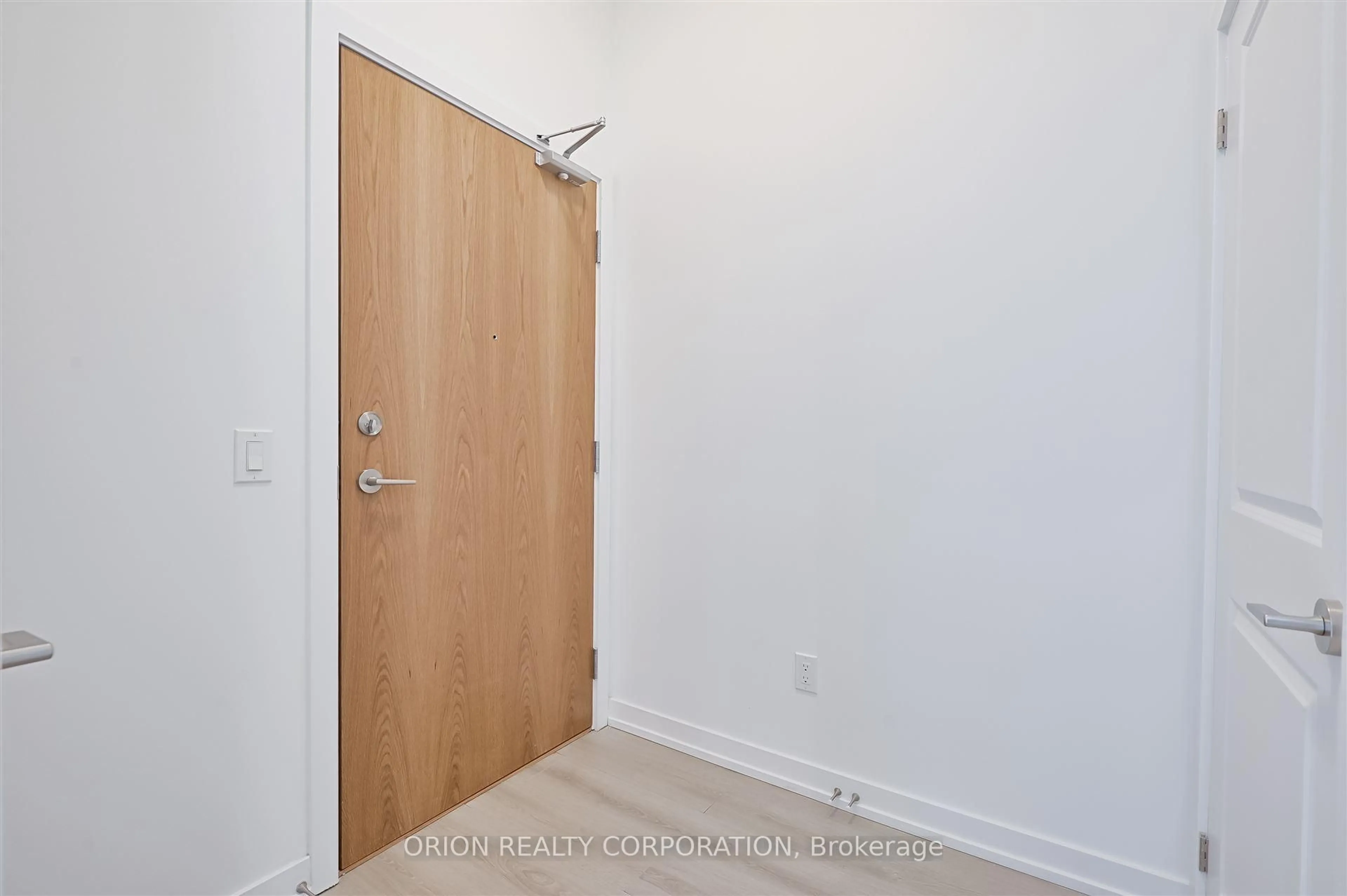 Unknown for 1435 Celebration Dr #707, Pickering Ontario L1W 0C4