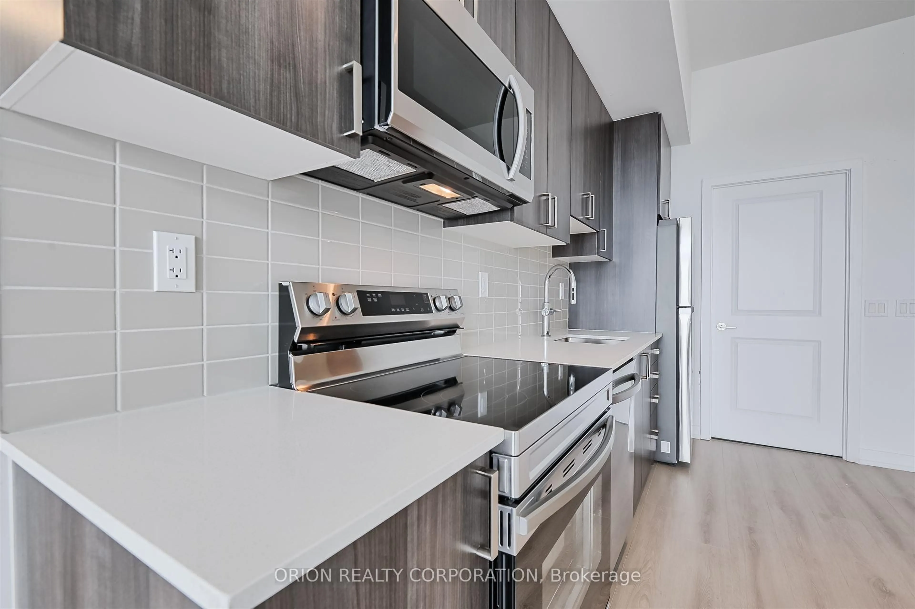 Unknown for 1435 Celebration Dr #707, Pickering Ontario L1W 0C4