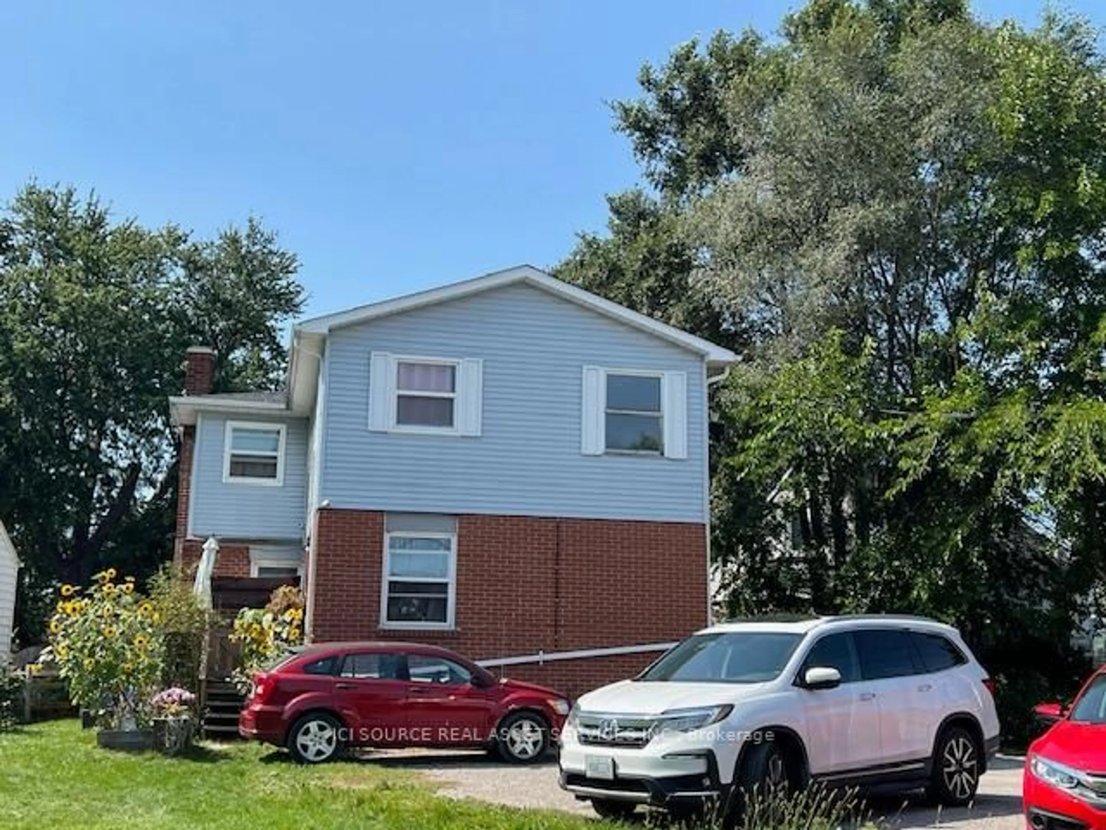 Unknown for 1100 Simcoe St, Oshawa Ontario L1H 4L6