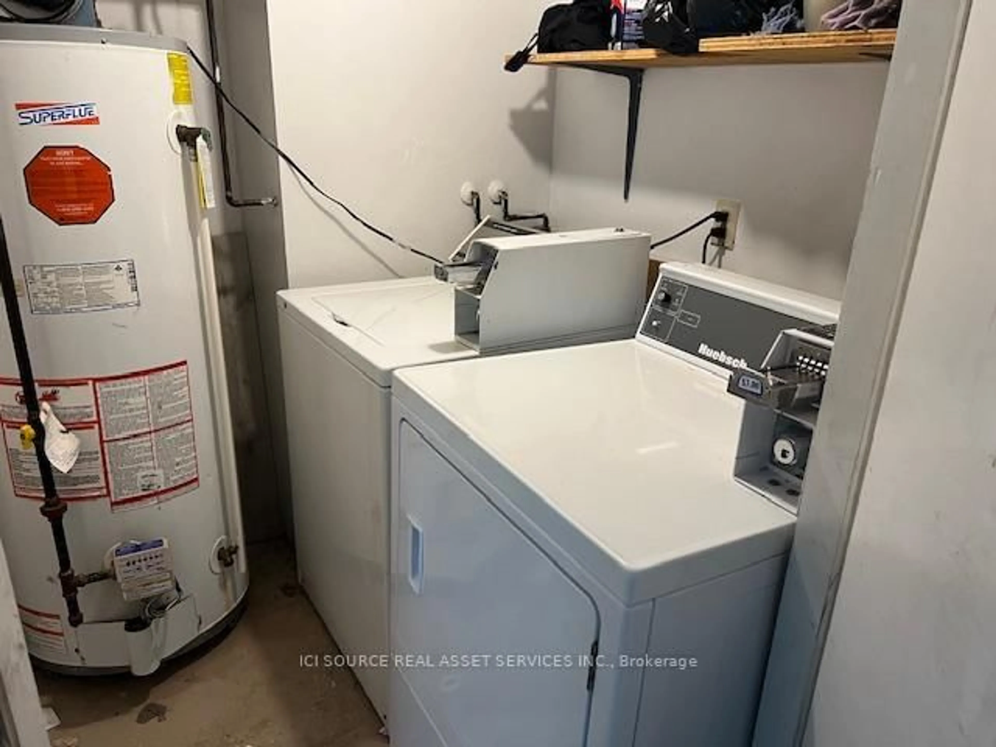 Laundry room for 1100 Simcoe St, Oshawa Ontario L1H 4L6