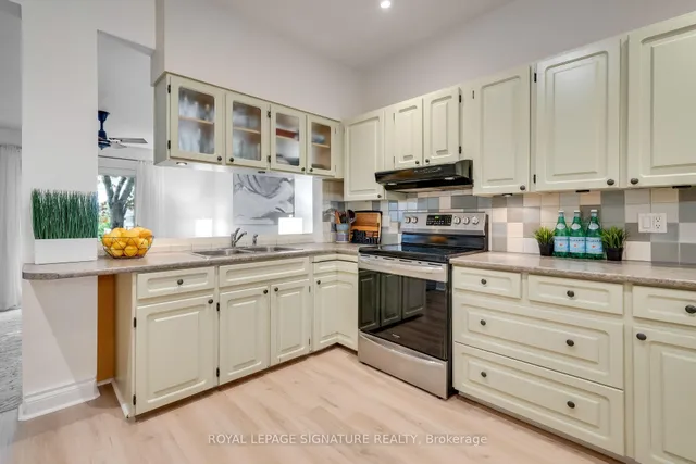Additional property image - 291 Donlands Ave