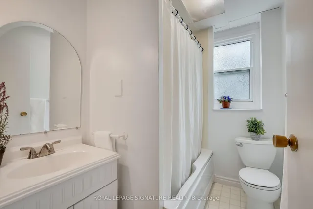 Additional property image - 291 Donlands Ave