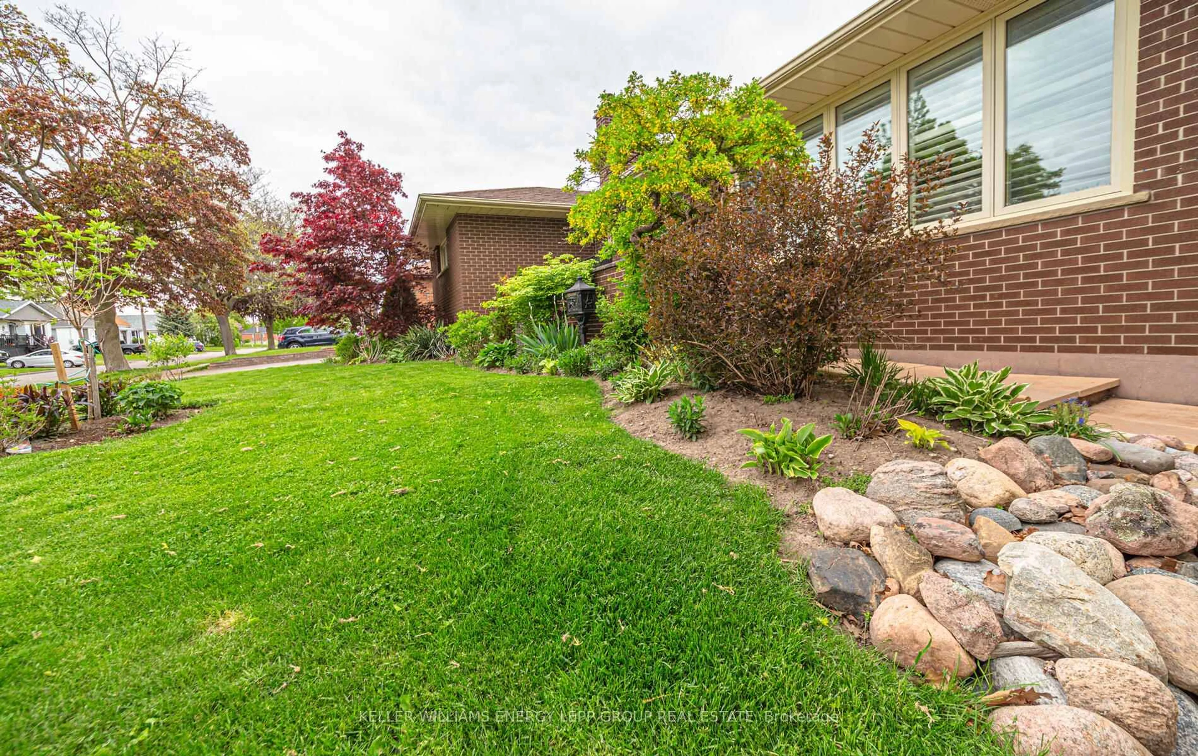 Unknown for 189 Windsor St, Oshawa Ontario L1H 6G4